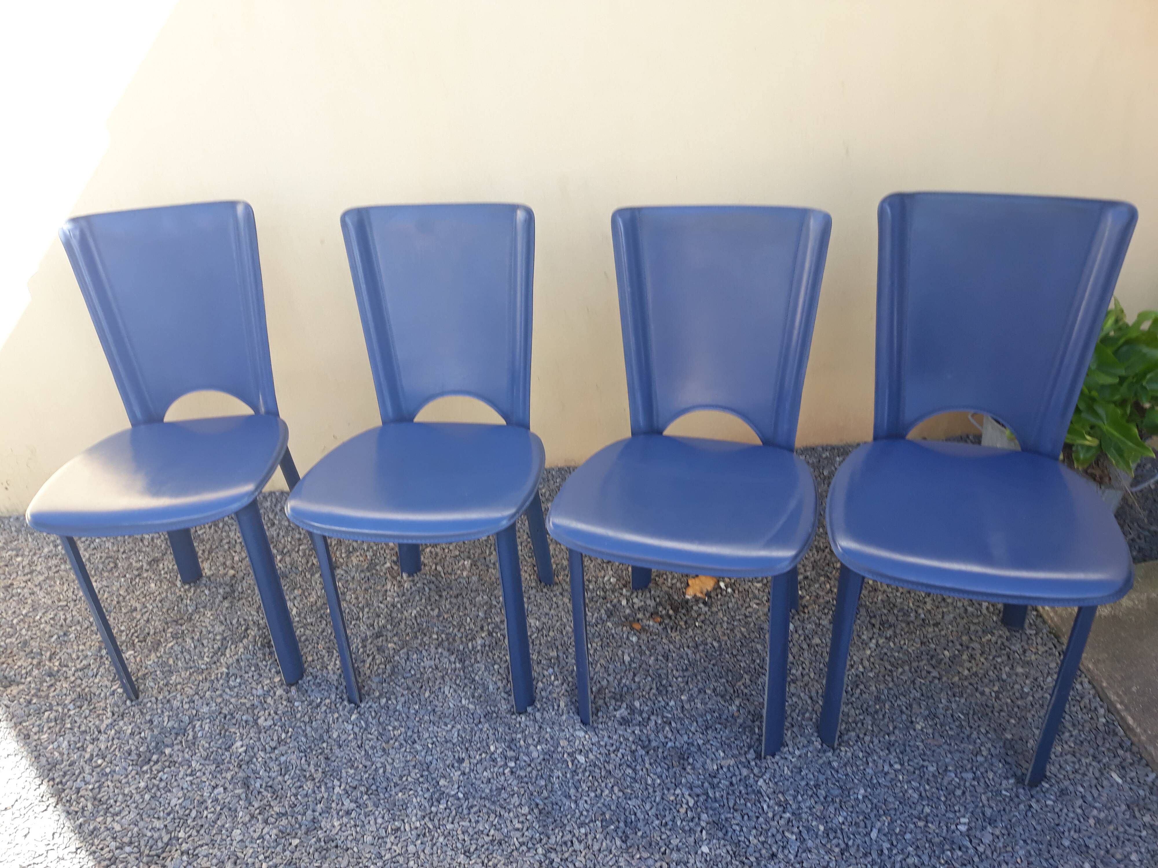 4 blue leather chairs brand Dad
