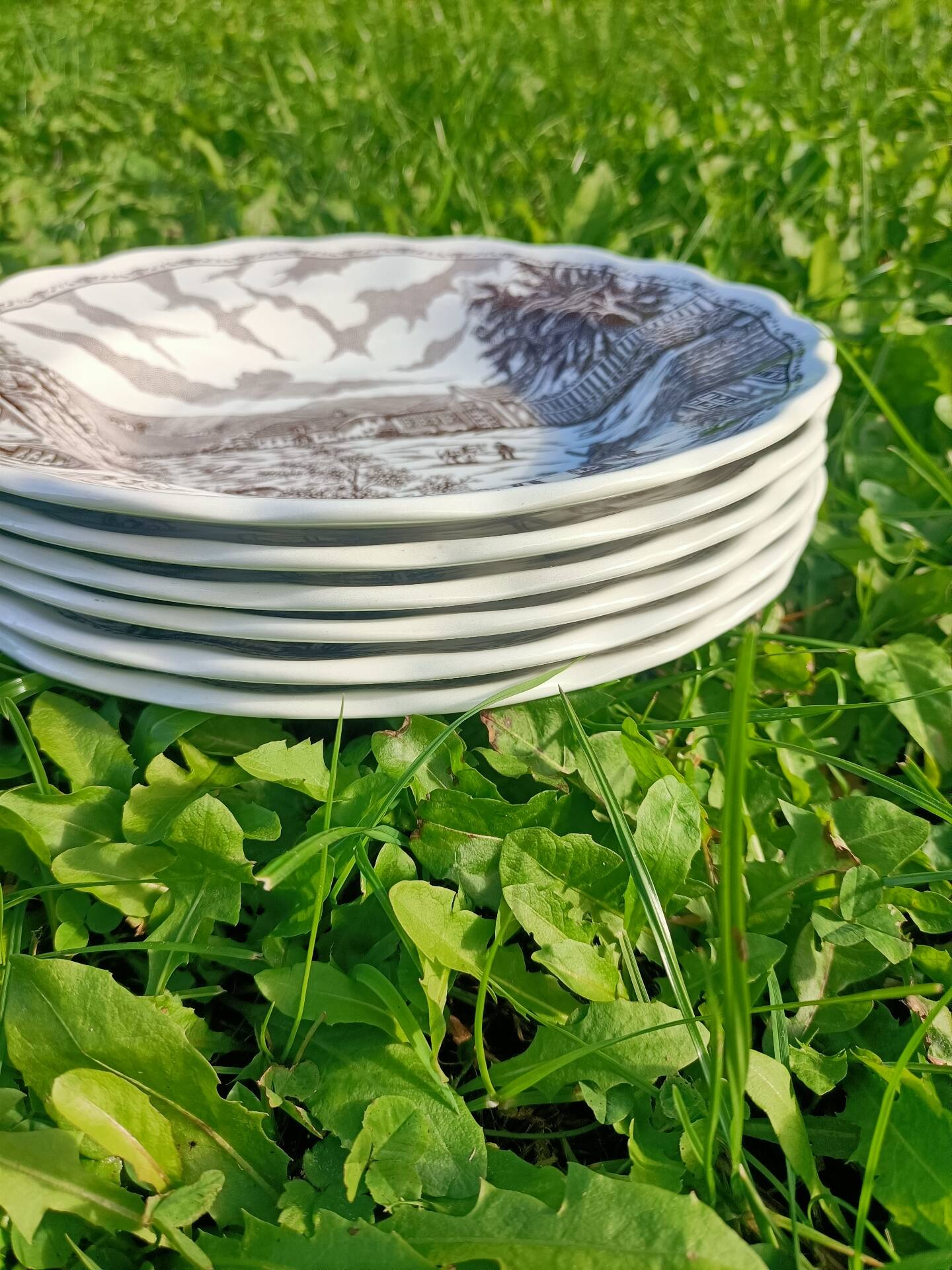 Deep plates - England
