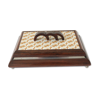 Old wooden box and art-deco metal