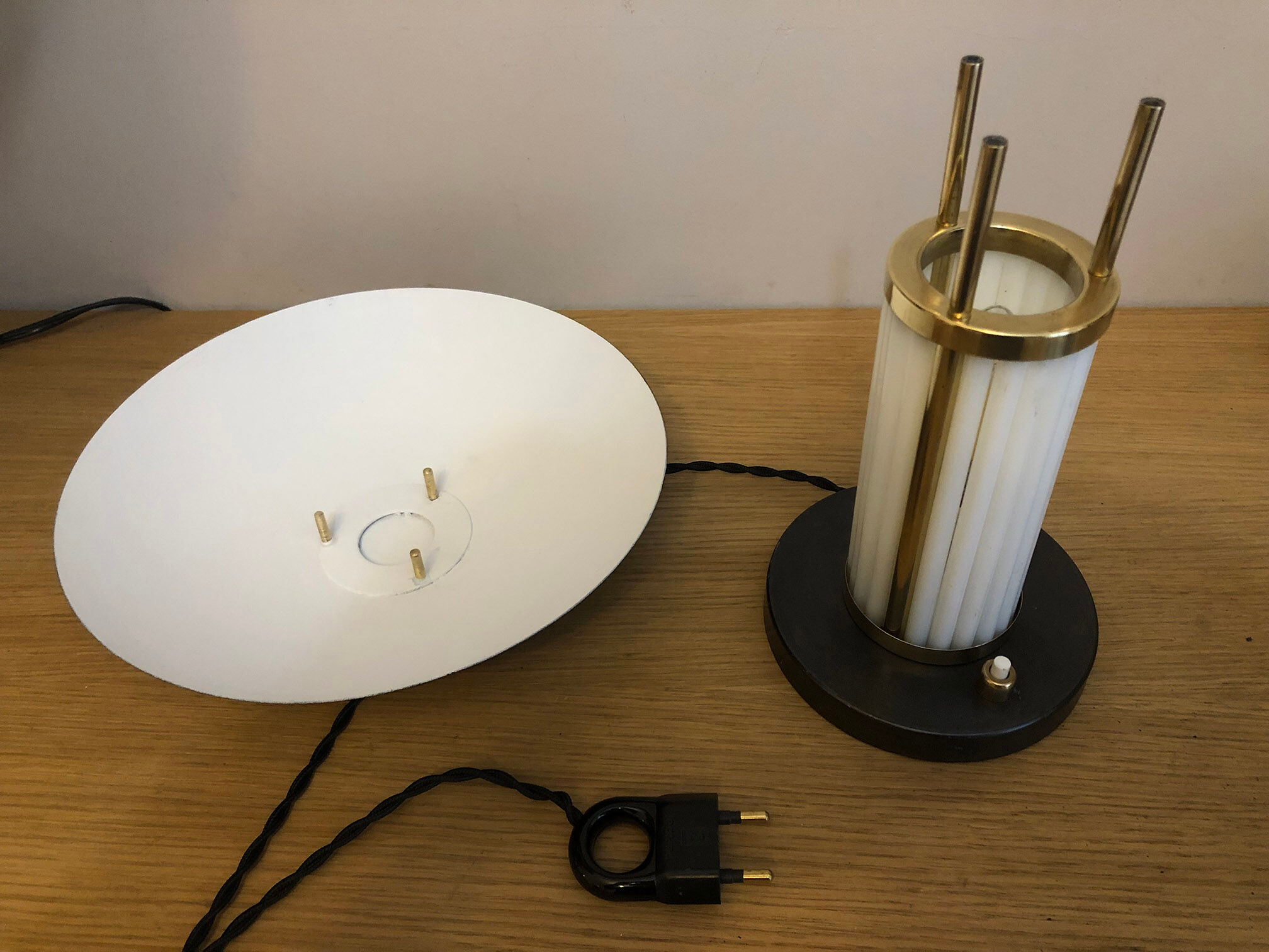 Mushroom lamp art deco