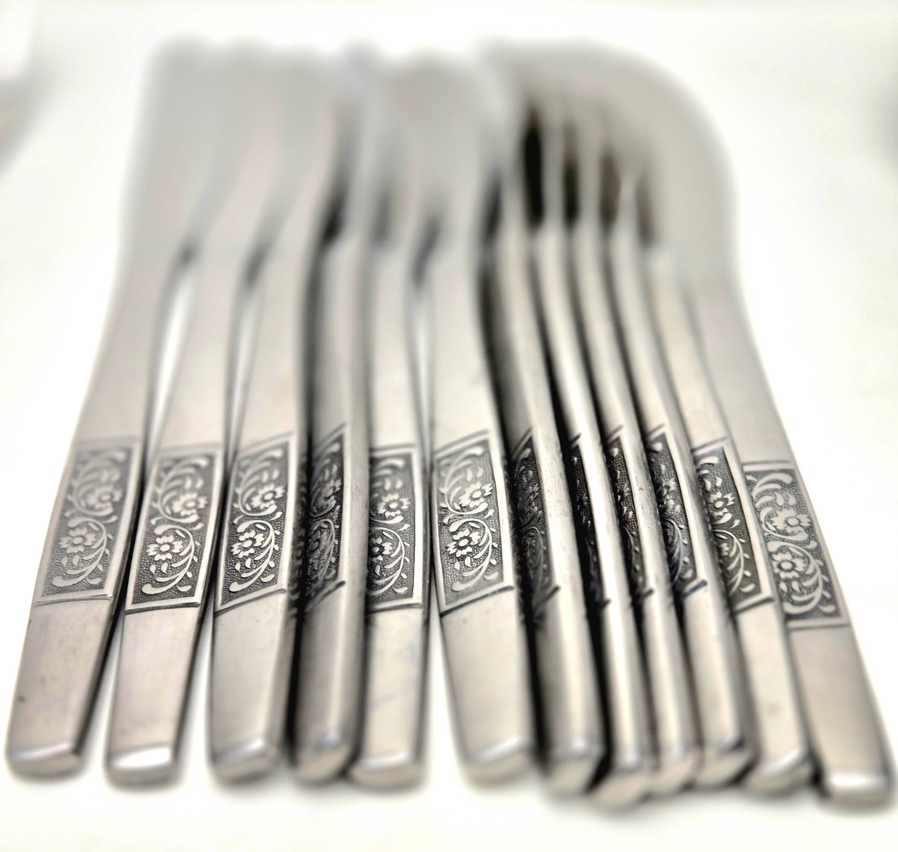 Lot de 45 couverts Amefa Holland Damask Stainless