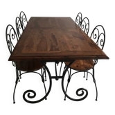 Table en fer forgé plateau en bois et 6 chaises