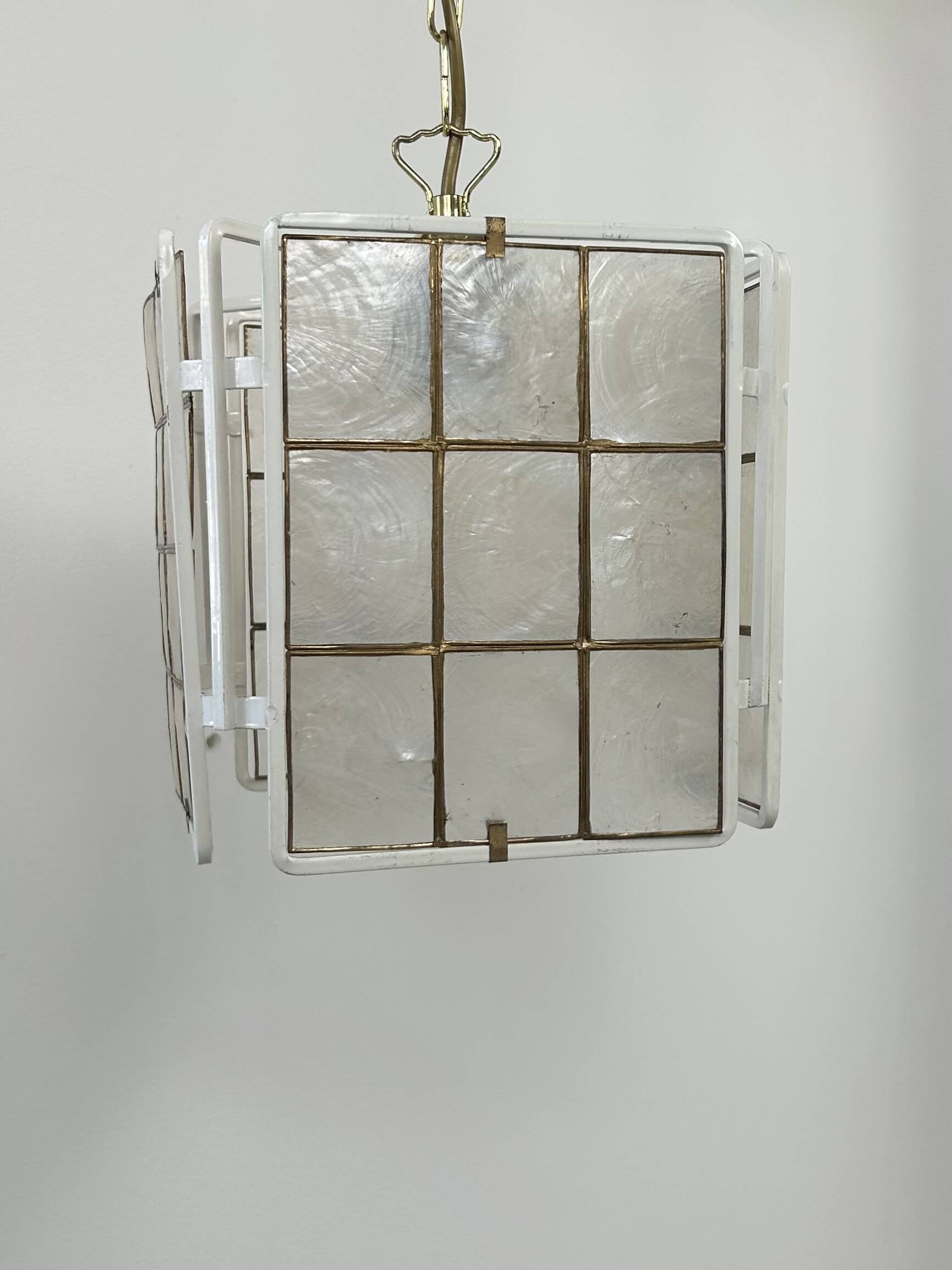 Vintage suspension, white lacquered metal and mother-of-pearl, France, 1980.