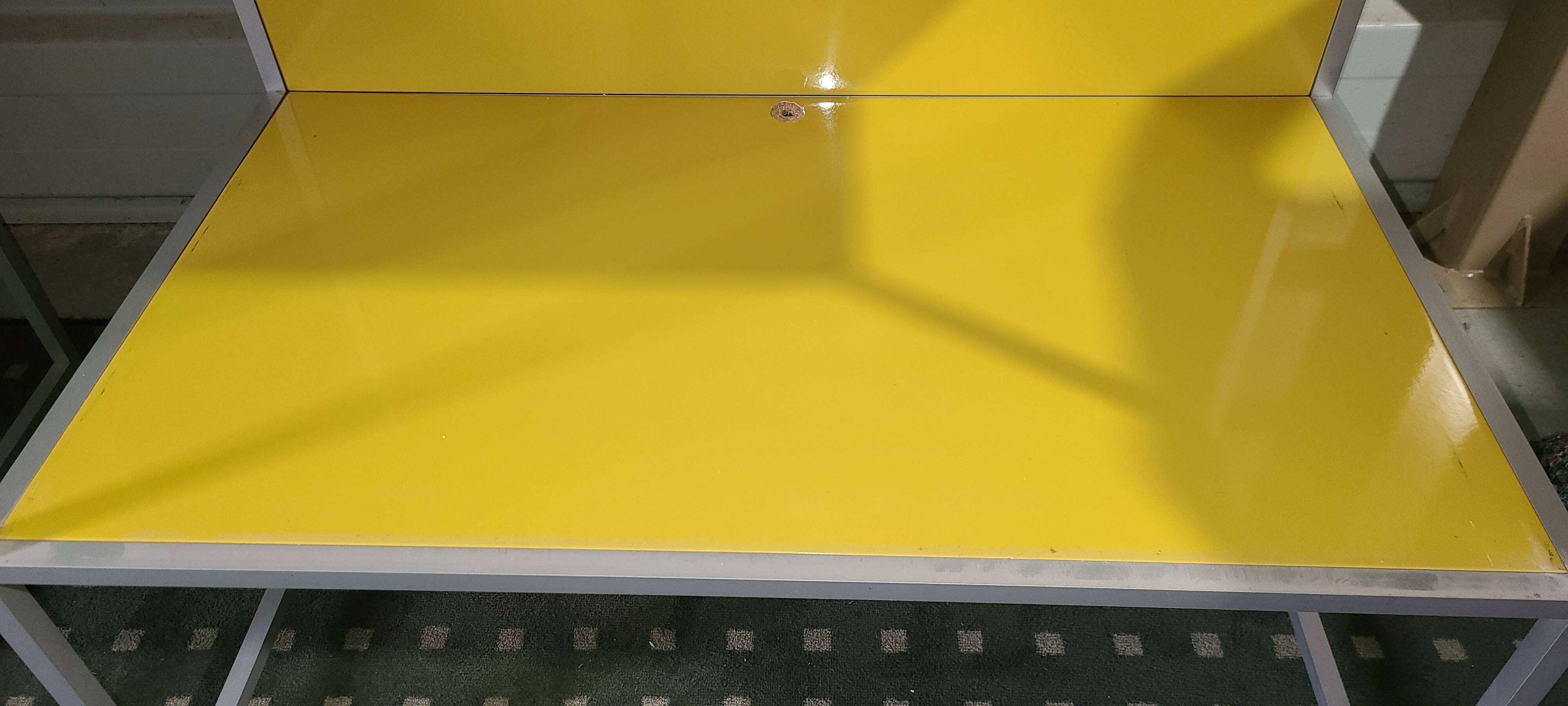 Libraries of B&B Italia, 2005