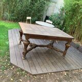Table de salon en bois massif