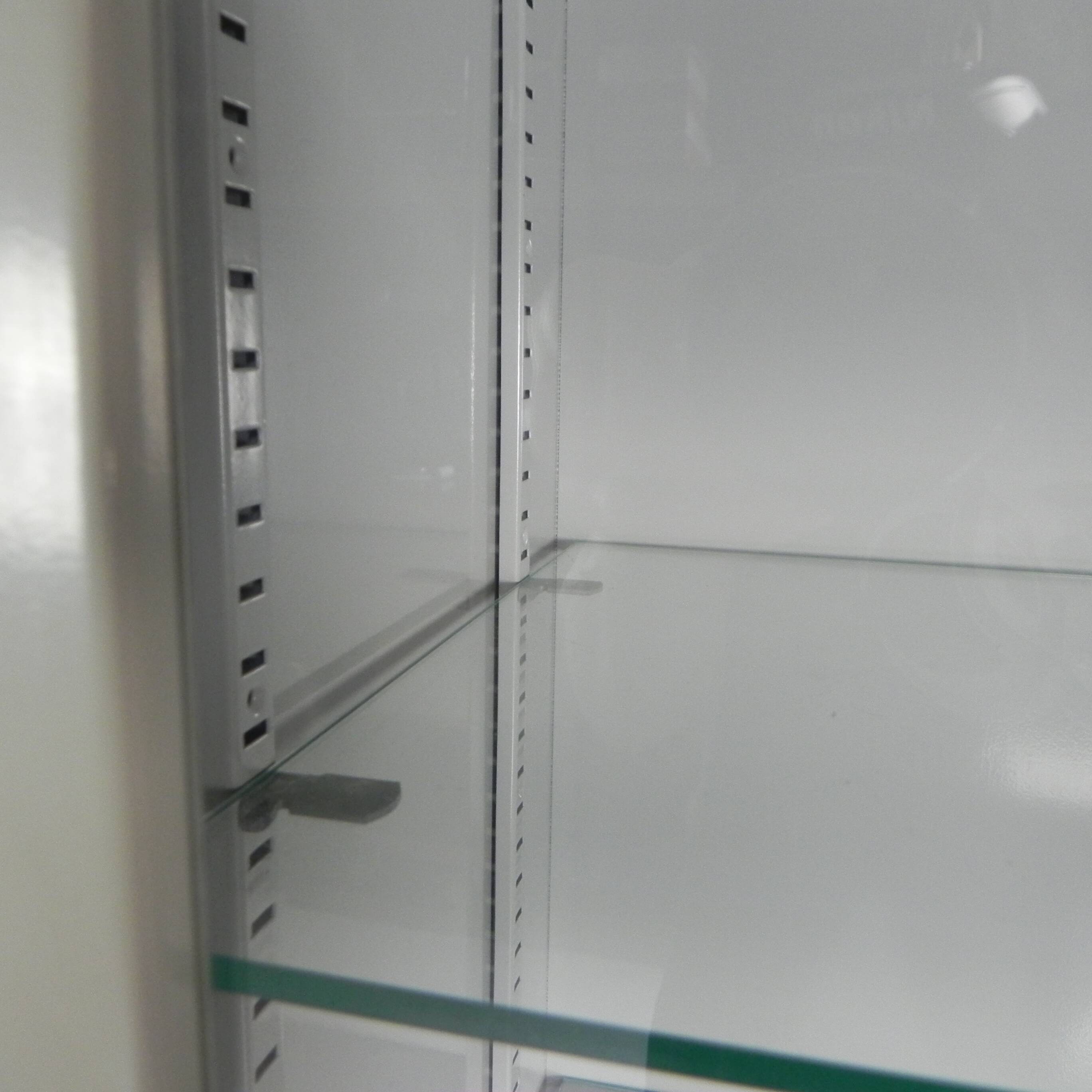 Steel doctor's cabinet, medicine cabinet, Oostwoud, 1960s