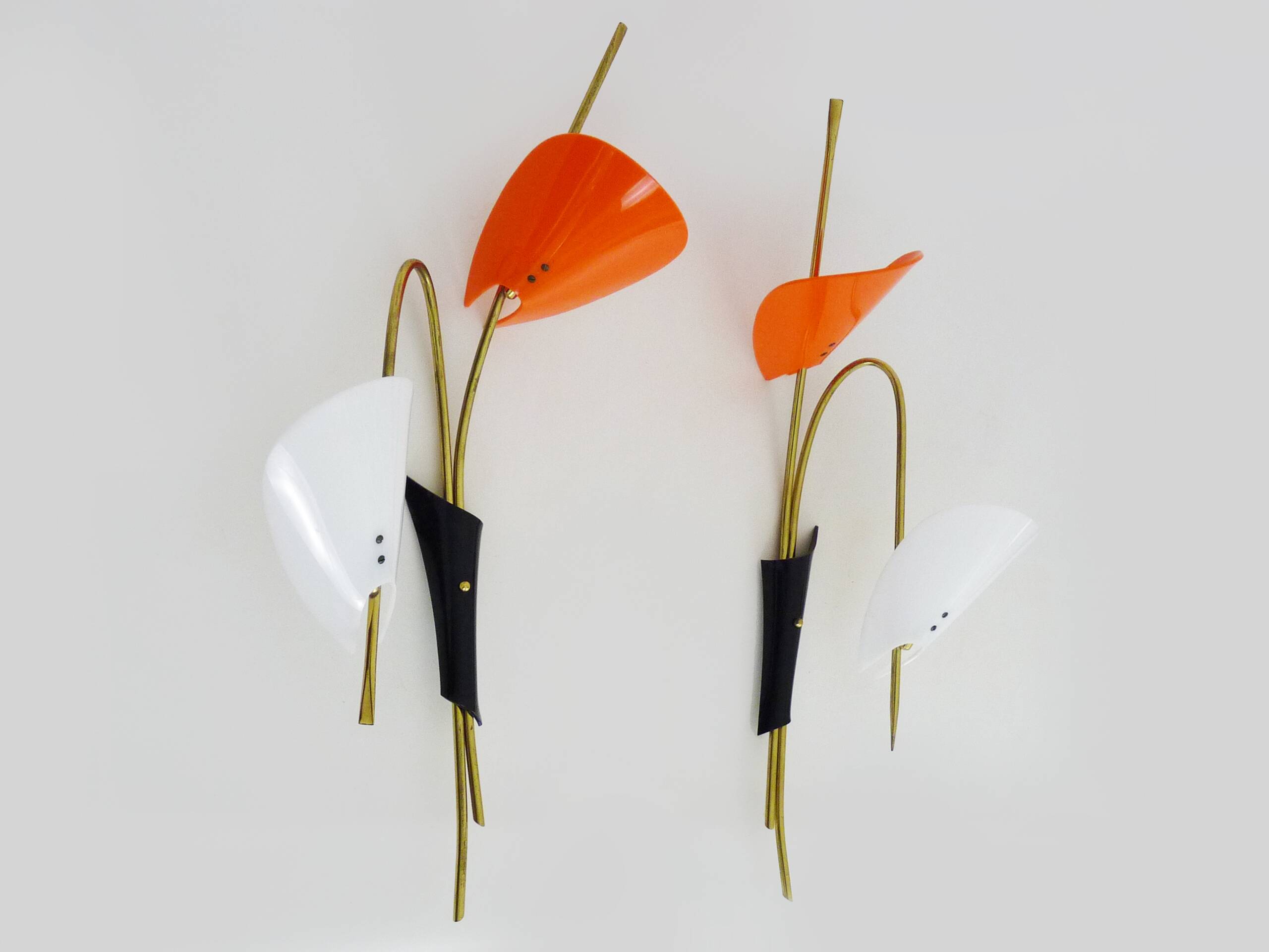 Pair of Mid-Century orange and white Arum wall sconces, Italy, 1950s