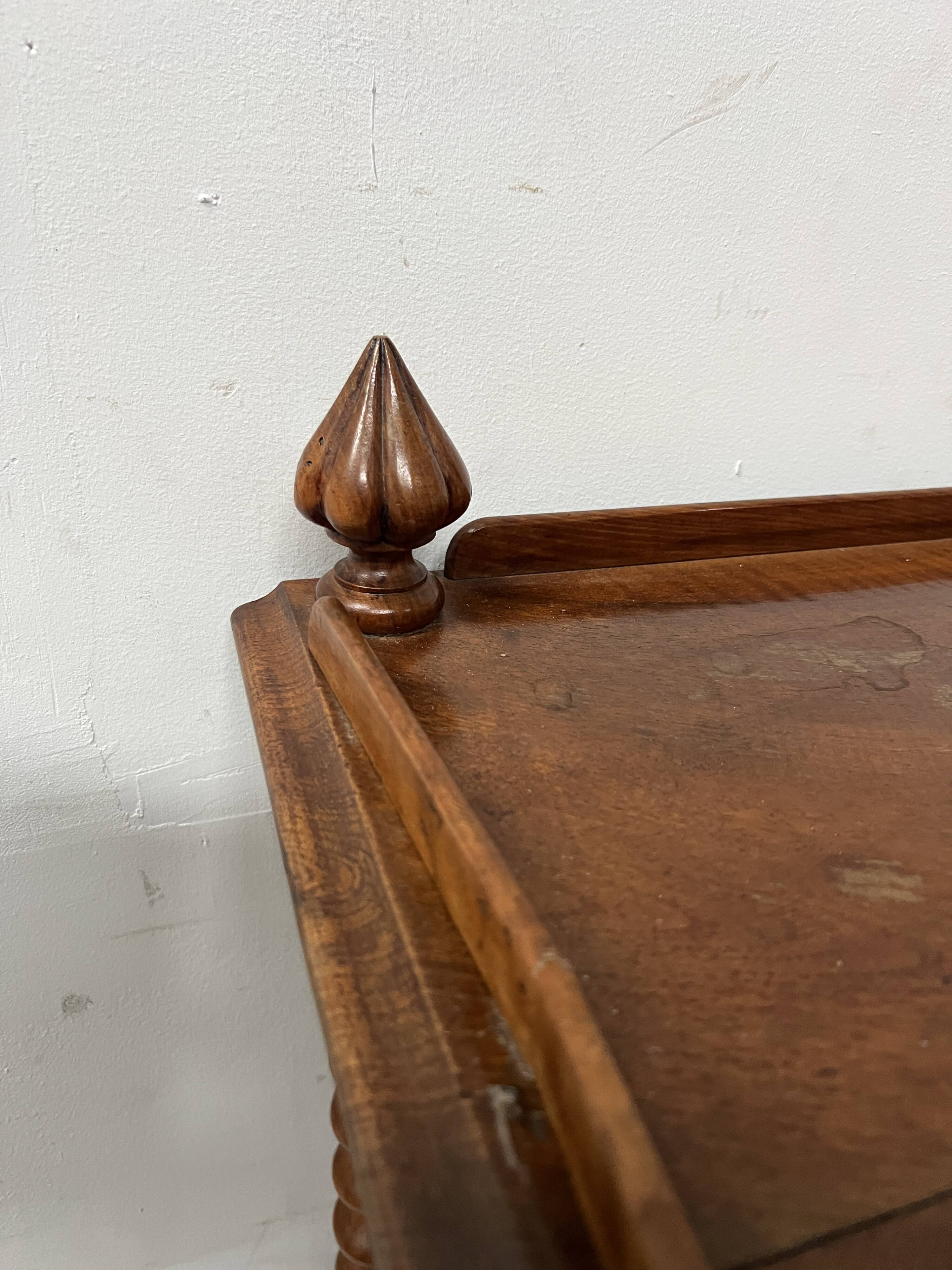 Napoleon III console table with three shelves in mahogany and veneer, 19th century