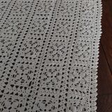 Vintage crochet cotton bedspread 120 X 220 cm