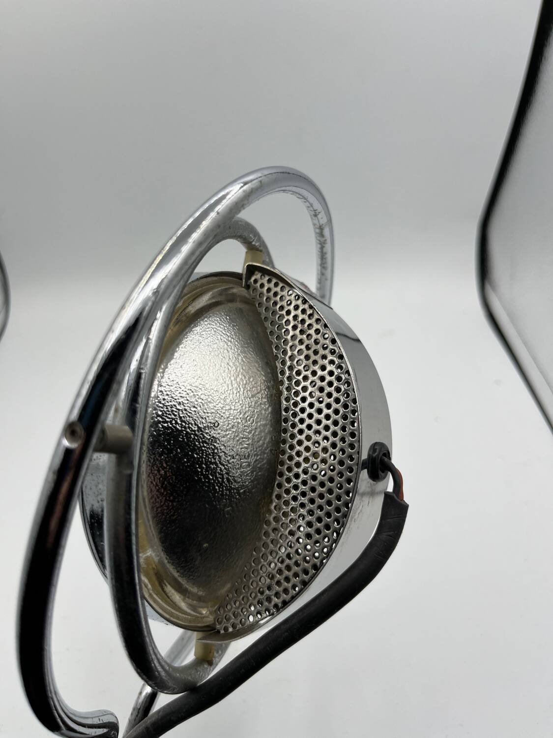 4 adjustable chrome Mole Richardson spotlights