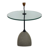 Table d'appoint post-moderne dans le style d'Ettore Sottsass, Italie, années 1980.