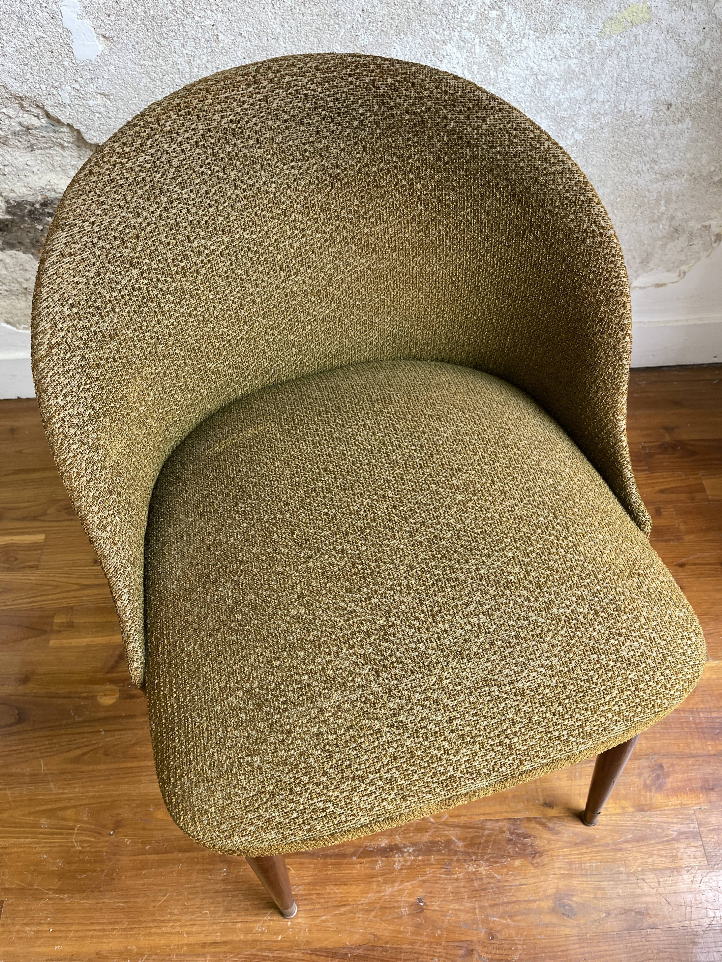 Chaise cocktail tissu bouclette