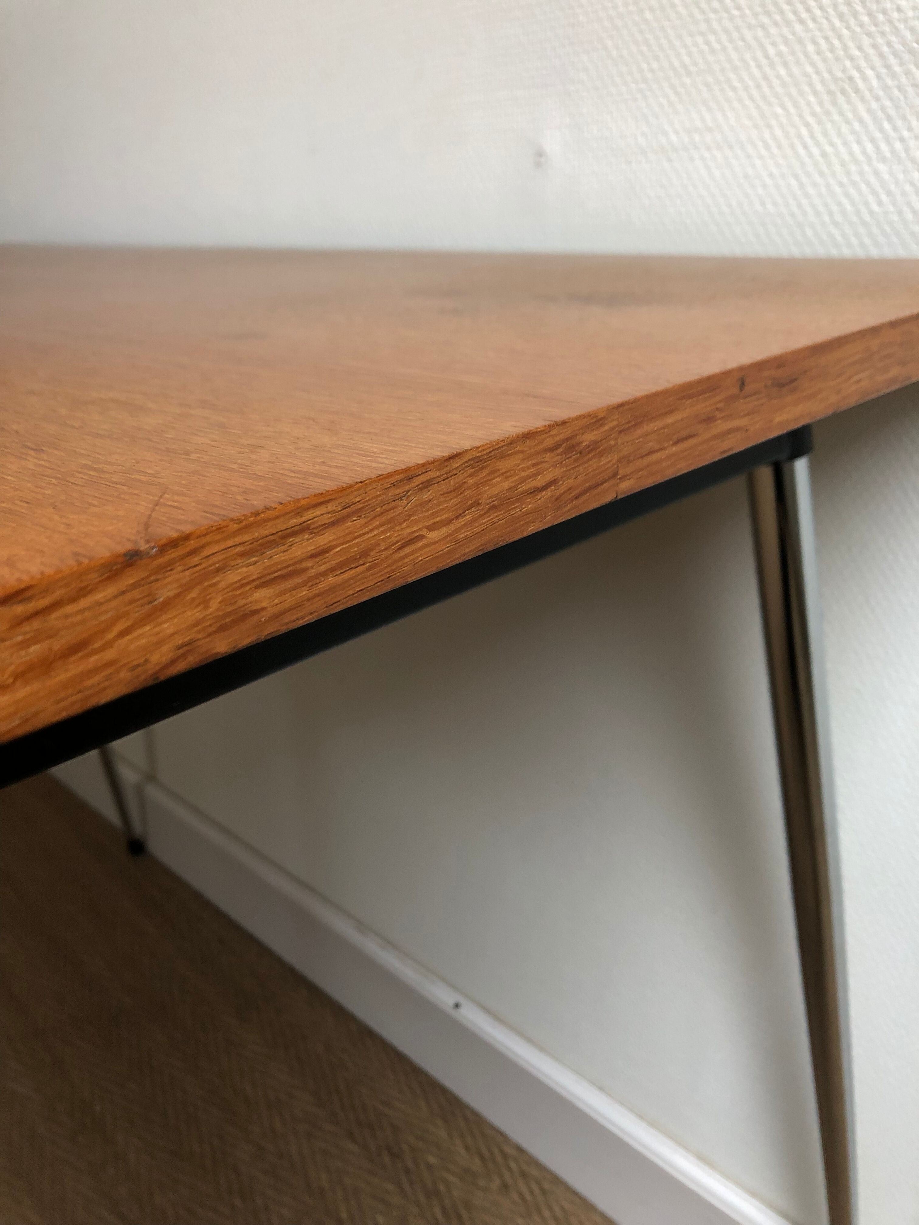 Table vintage