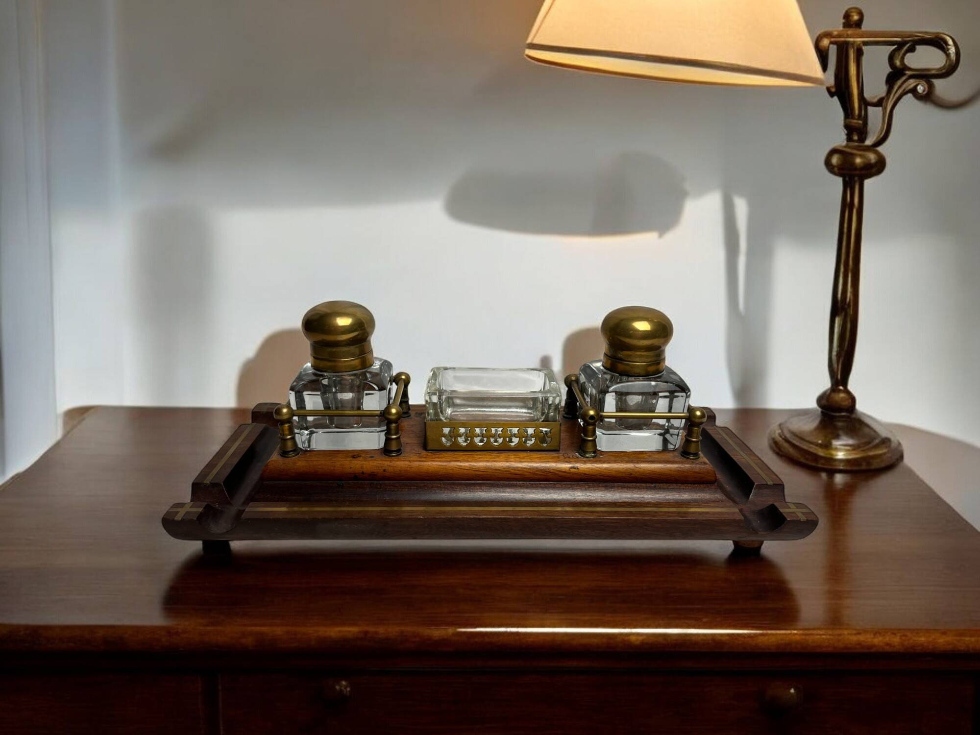 Desk inkwell in molded wood, brass and crystal, late 19th century