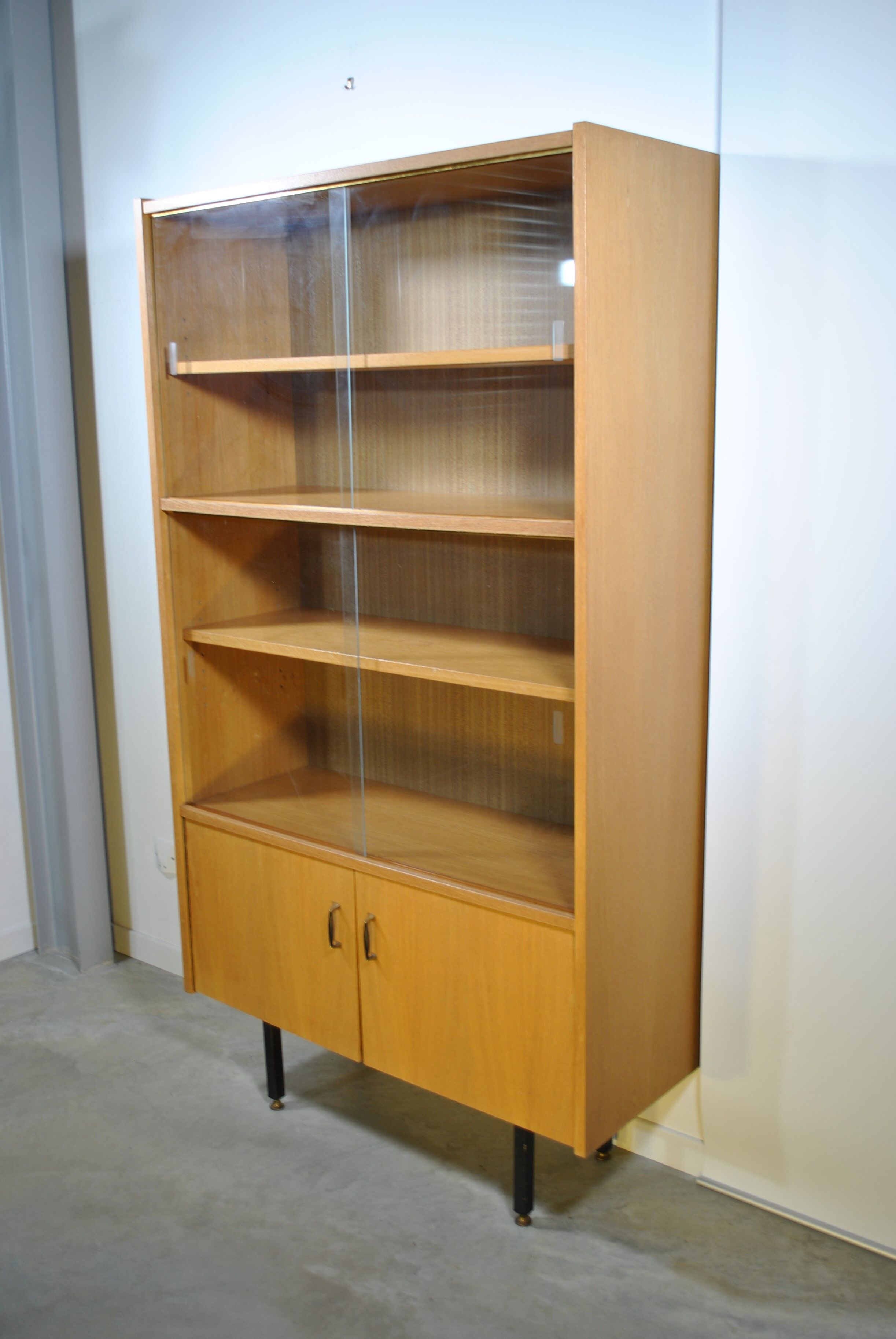 Vintage library 1970