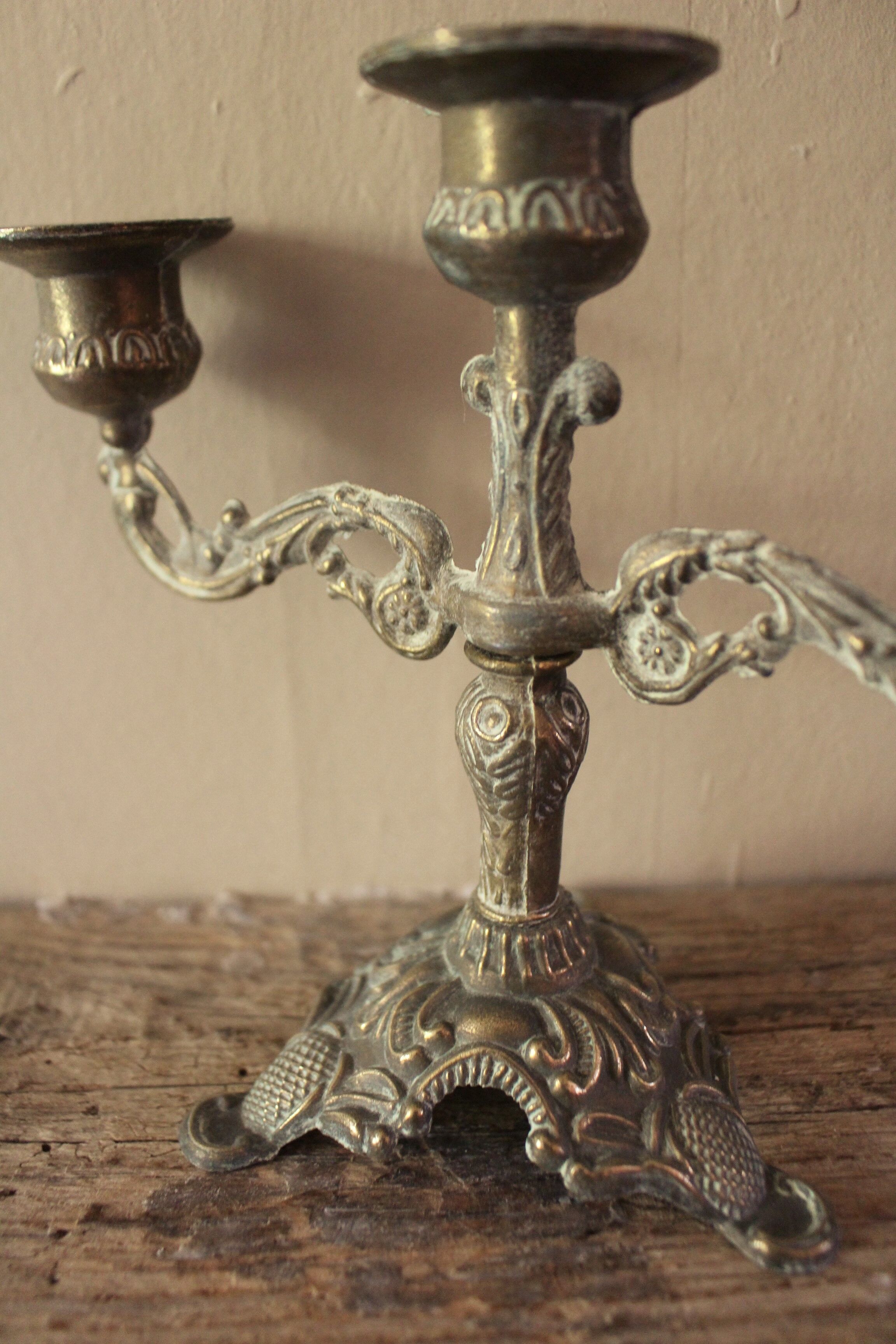 Regulated Chandelier 3 binets