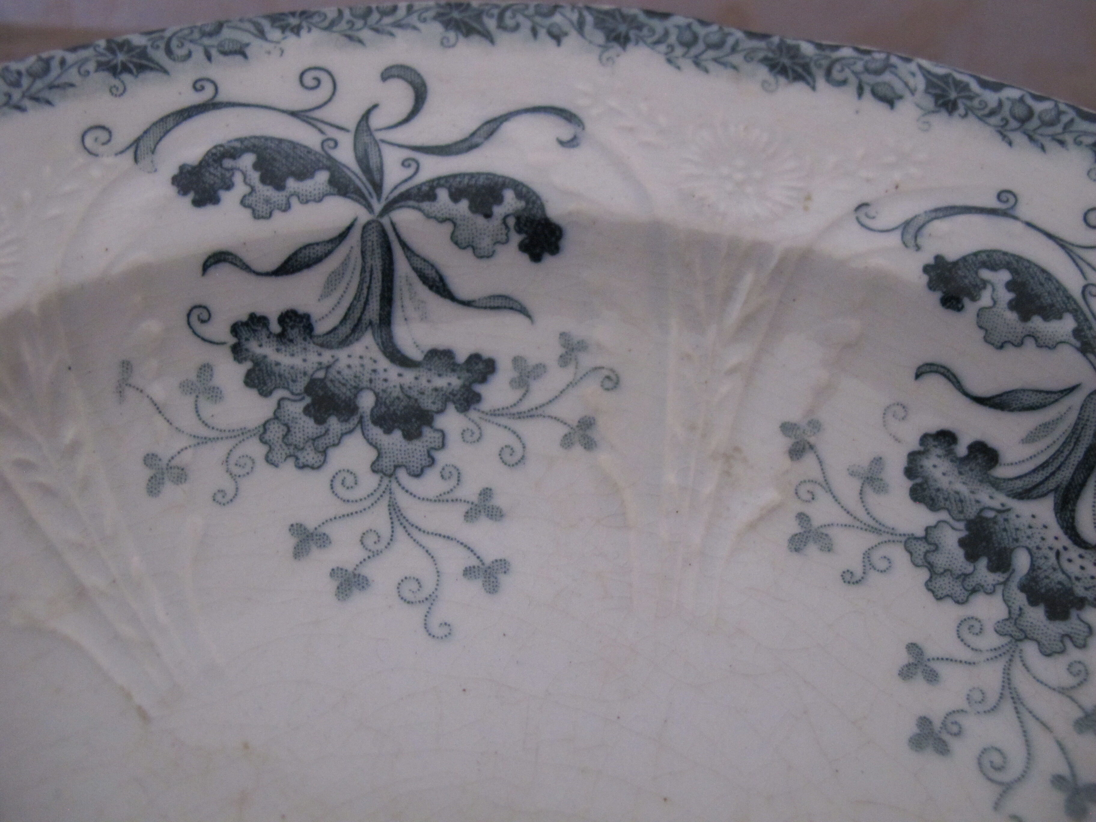 Compotier in Iron Land of Saint Amand