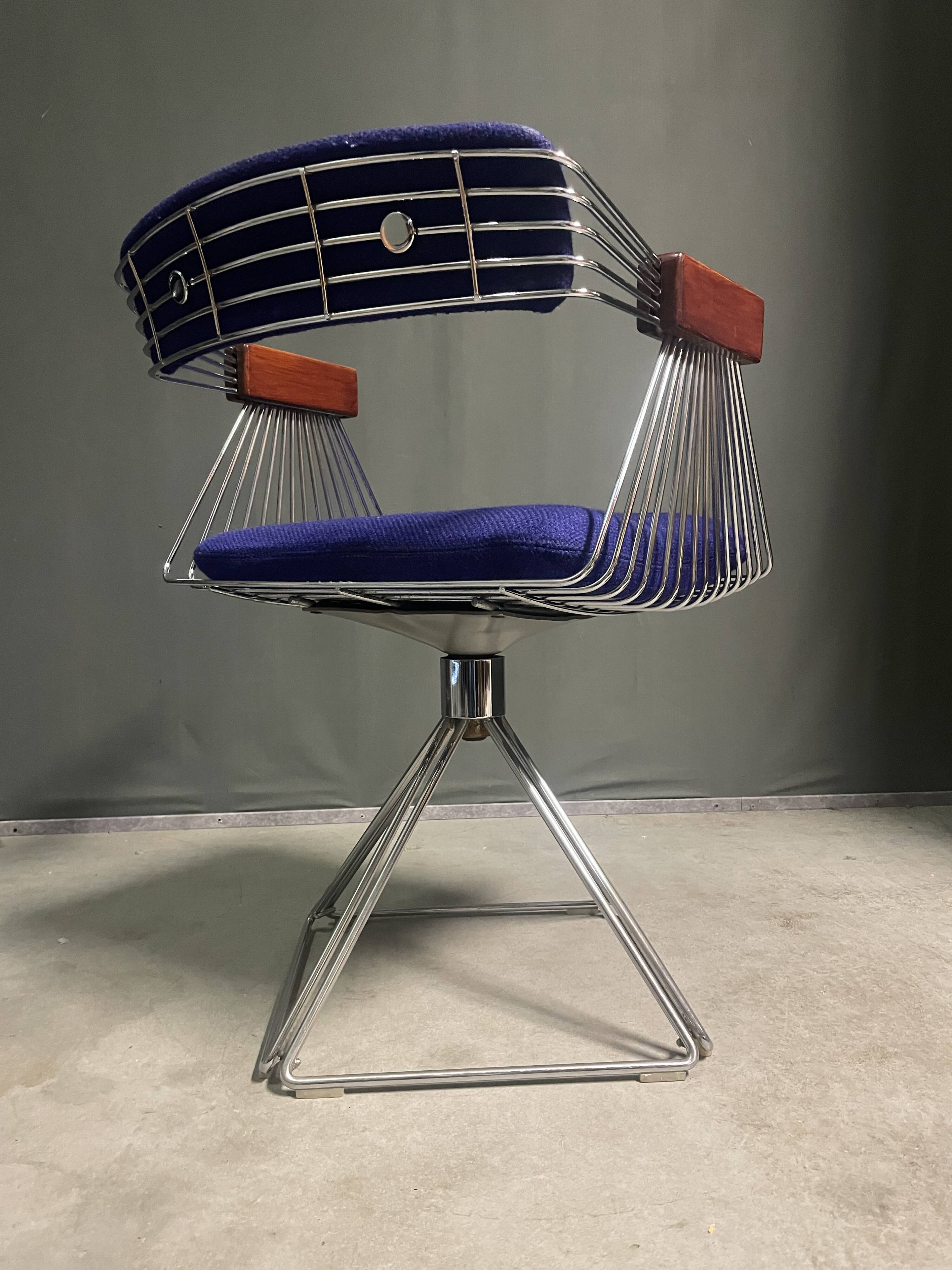 Delta chair by Rudi Verelst for Novalux, 1974