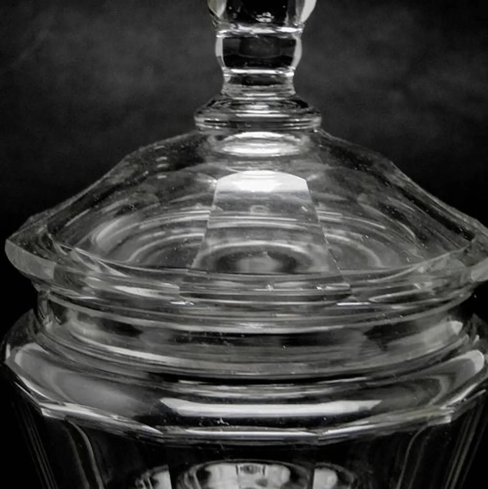 Art Deco bonbonniere, crystal, Moser, Czechoslovakia, 1930s