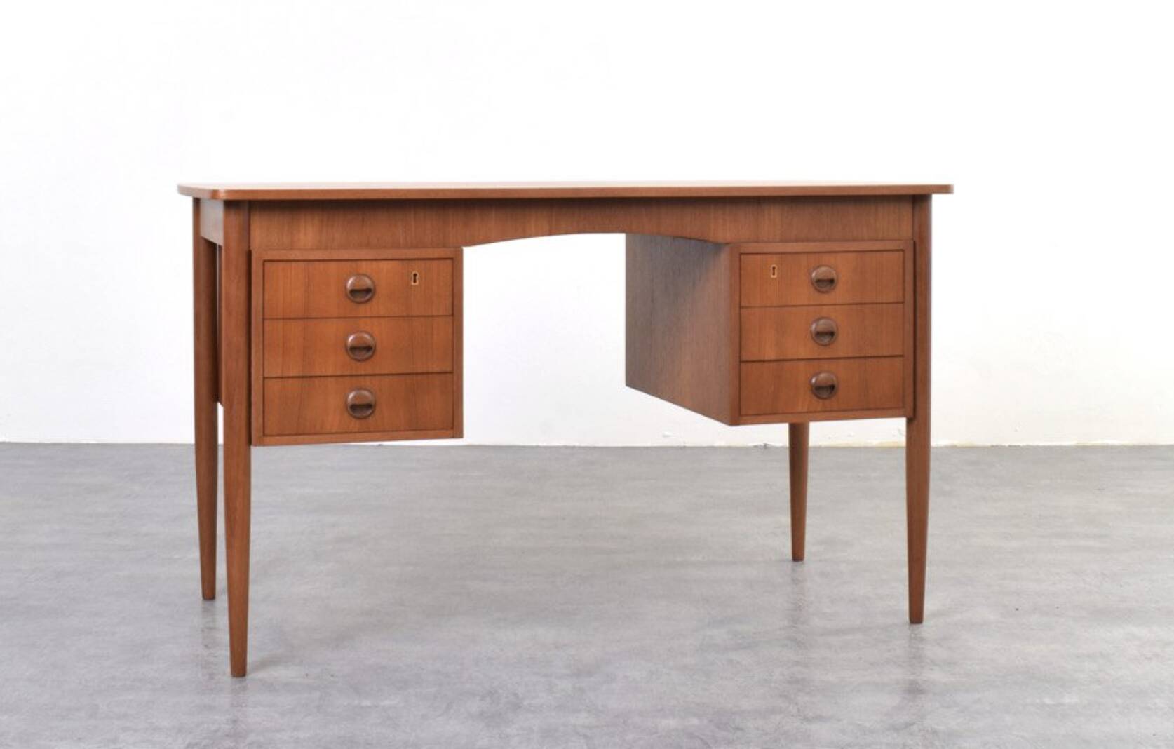 Scandinavian Mid-Century desk in teak, Denmark, 1960s.