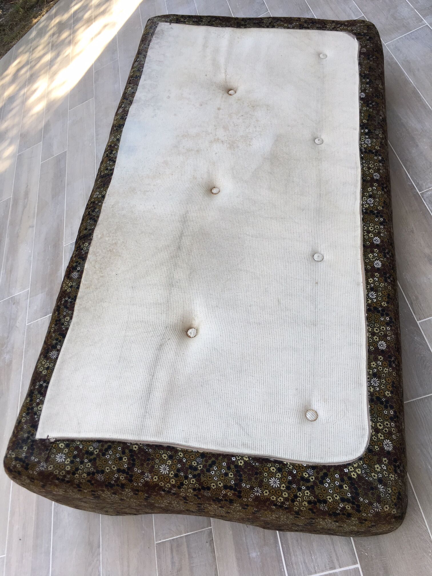 Liberty sofa model Kali by Michel Ducaroy for Ligne Roset