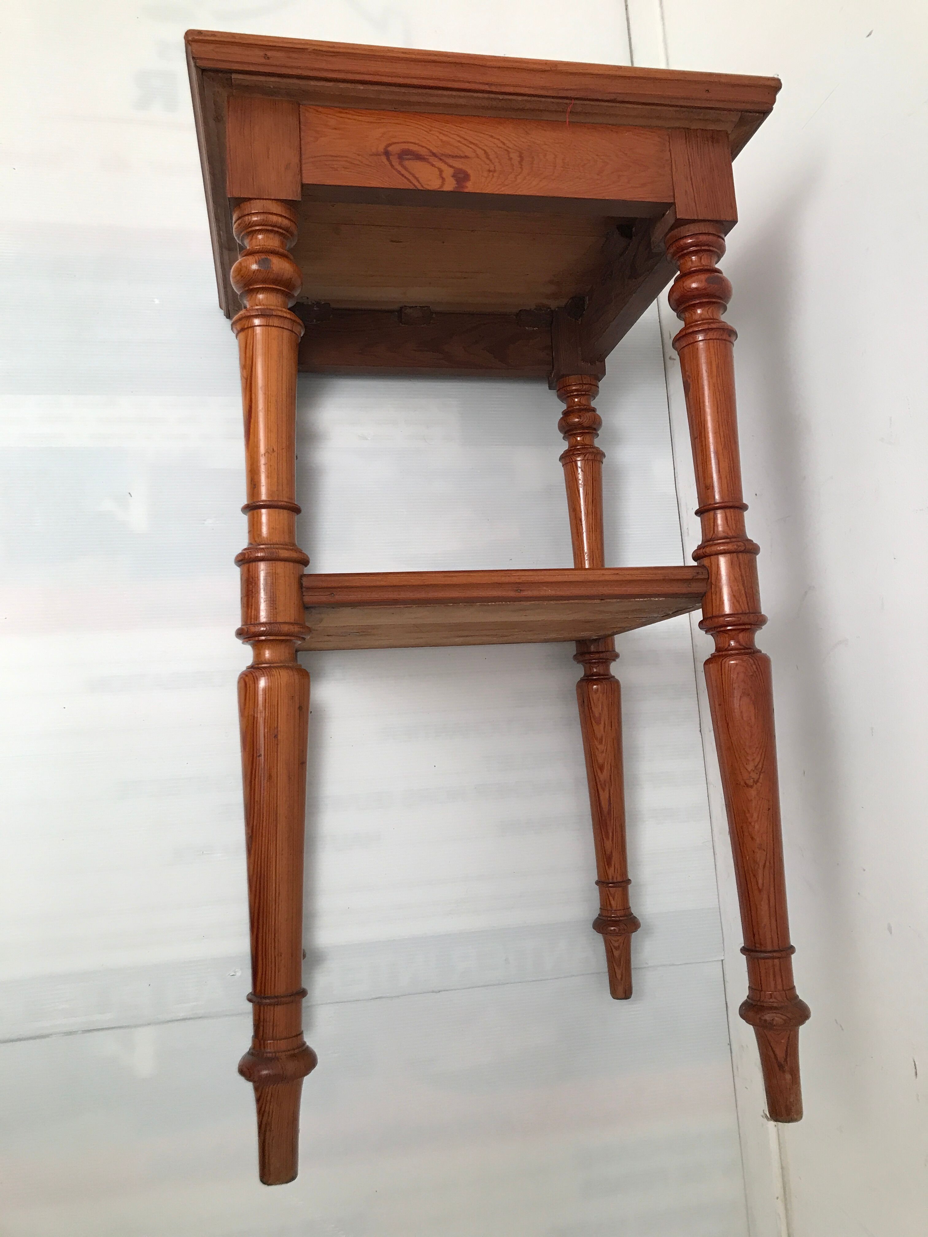 Guéridon table appoint en bois et osier vintage