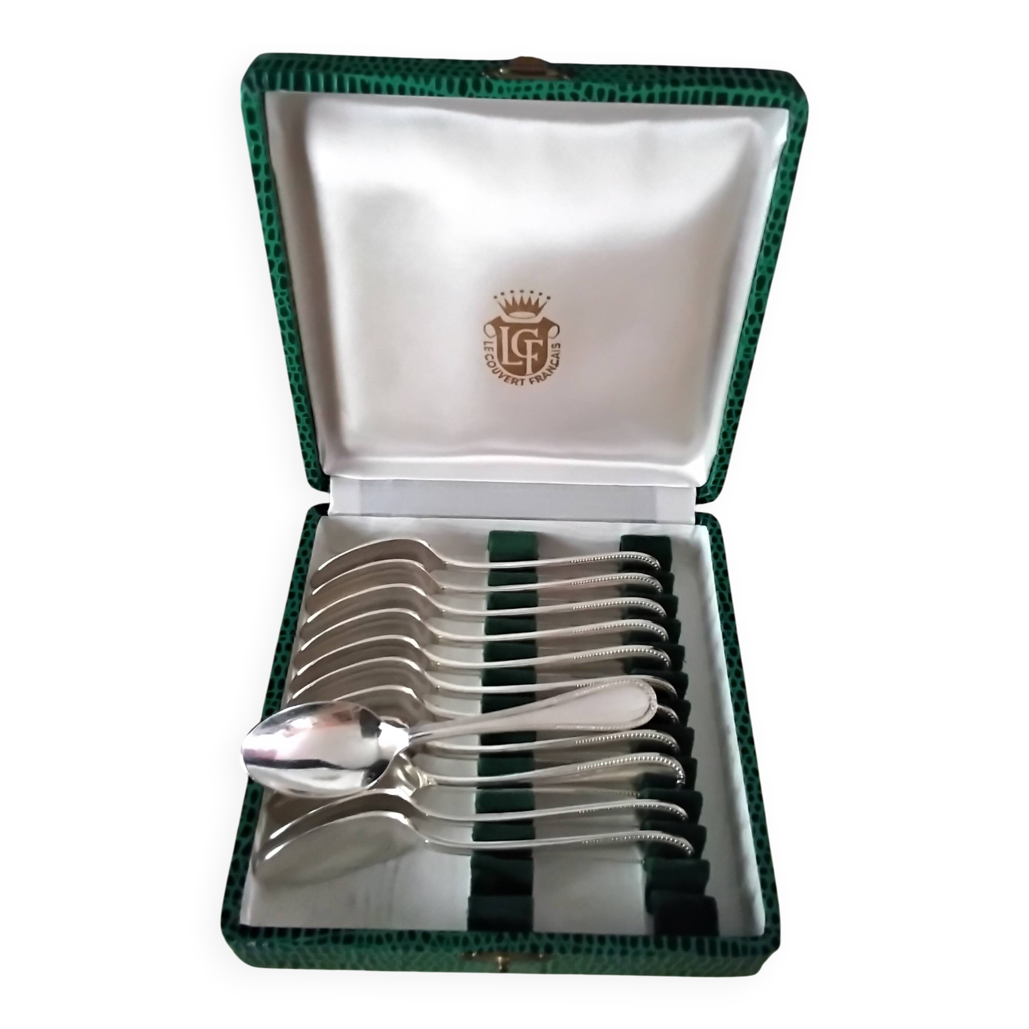 Coffret de 12 cuillères à moka Métal argenté Décor perlé