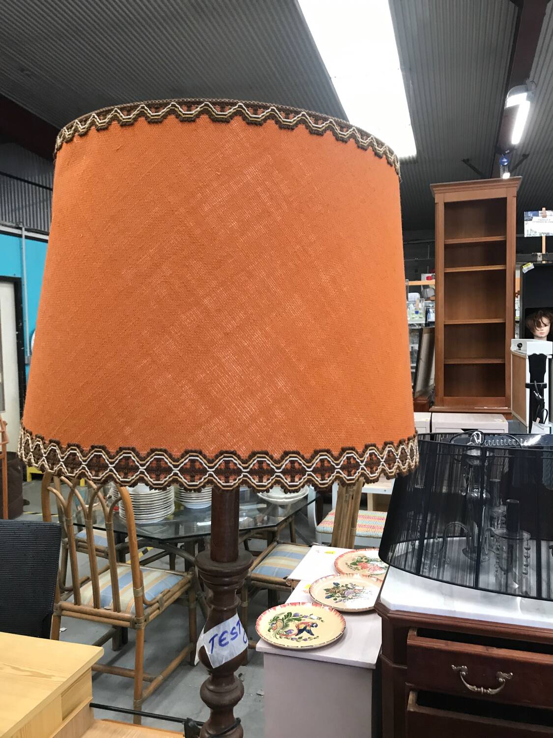 Lampadaire pied bois tourné