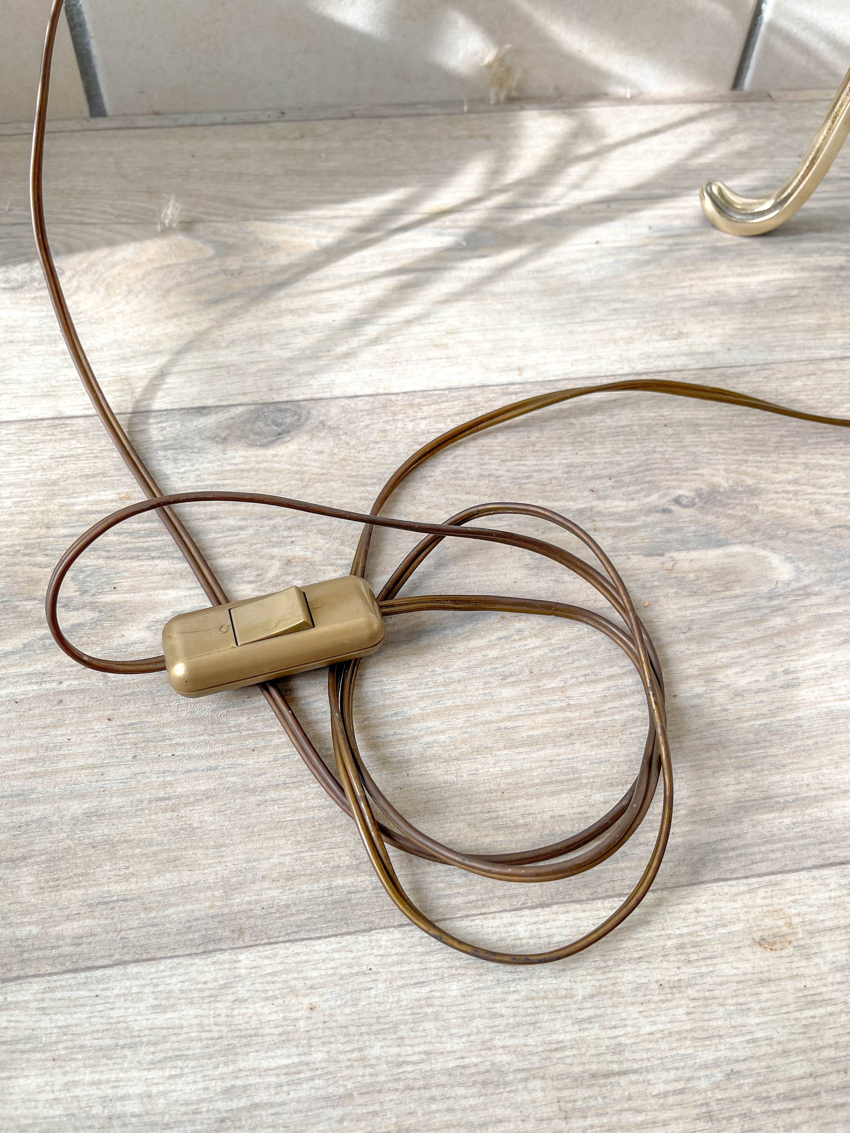 Vintage bronze and brass tripod floor lamp from the 1960s/70s – Adjustable height 190 cm