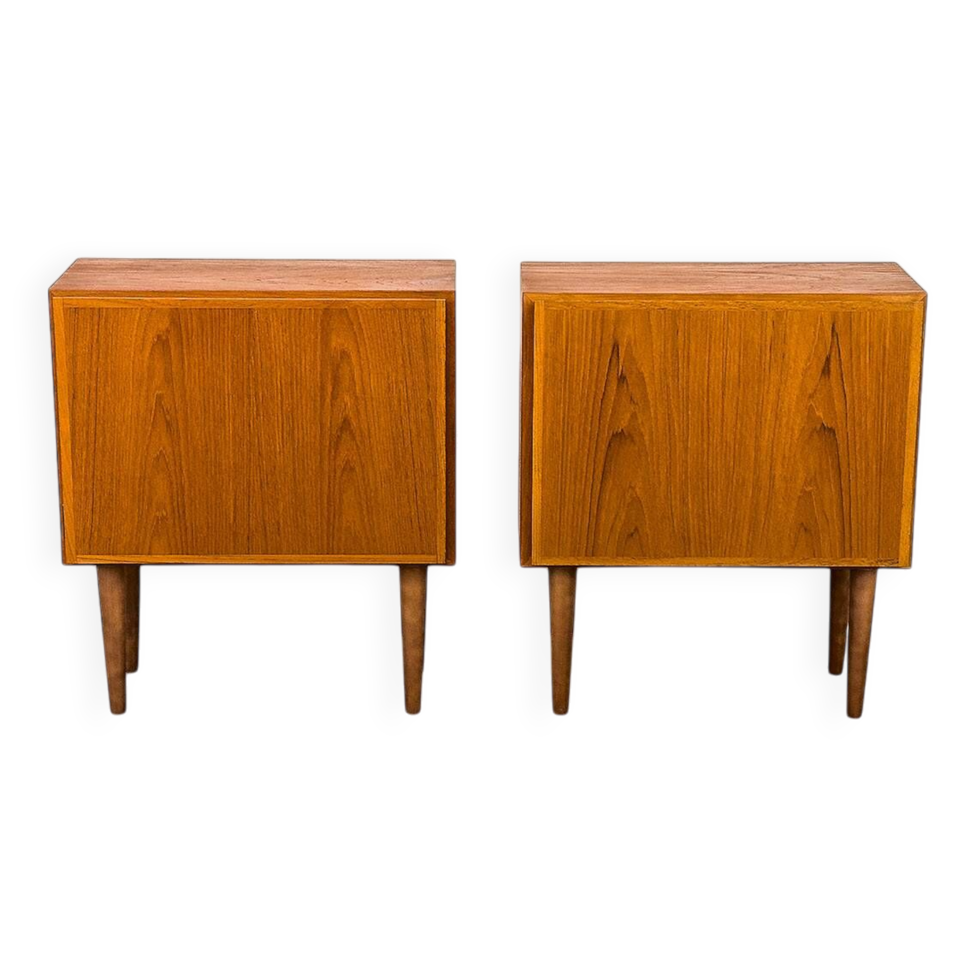 Set of 2 Danish Teak Nightstands from Omann Jun, 1960s