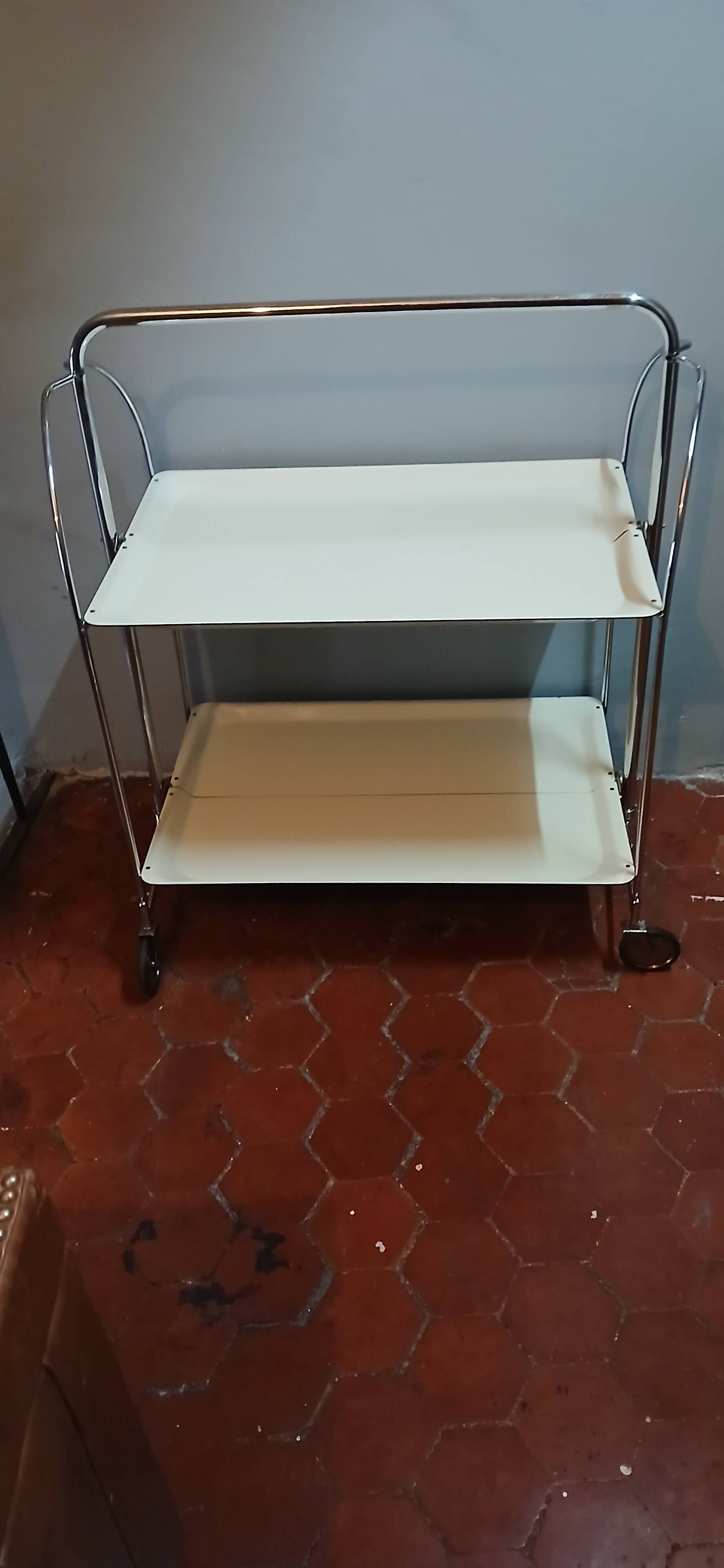 Desserte pliante sur roulettes, années 70