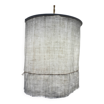 Old linen curtain suspension