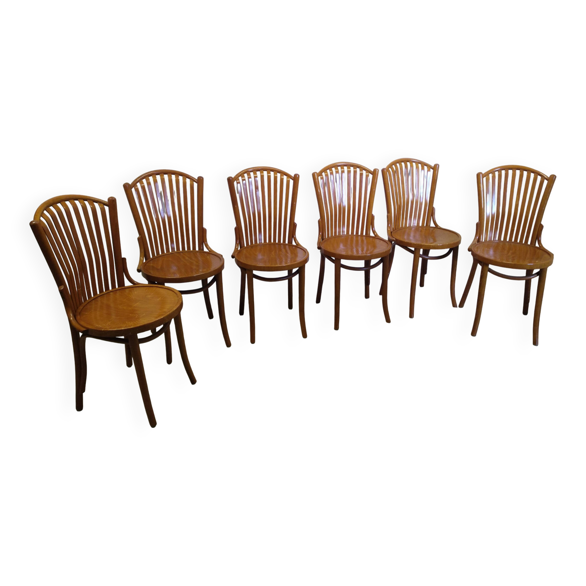 Chaises bistrot vintage