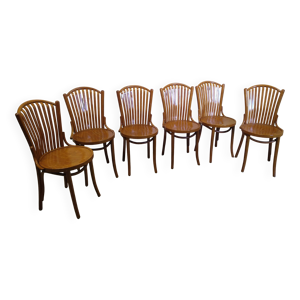 Chaises bistrot vintage