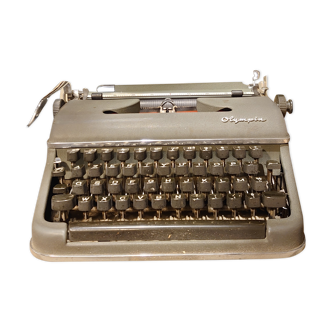 Machine à écrire Olympia Werke AG Wilhelmshaven