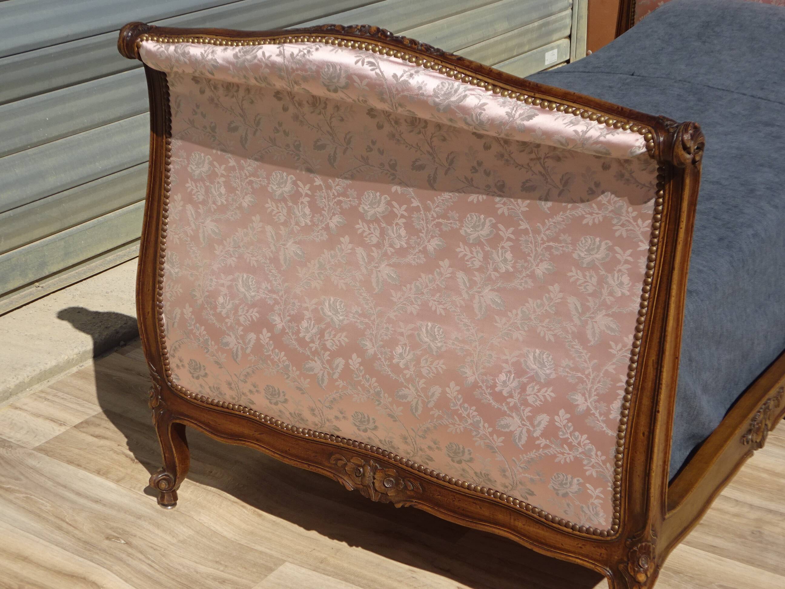 Louis XV style sofa bed