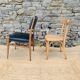2 chaises dépareillées