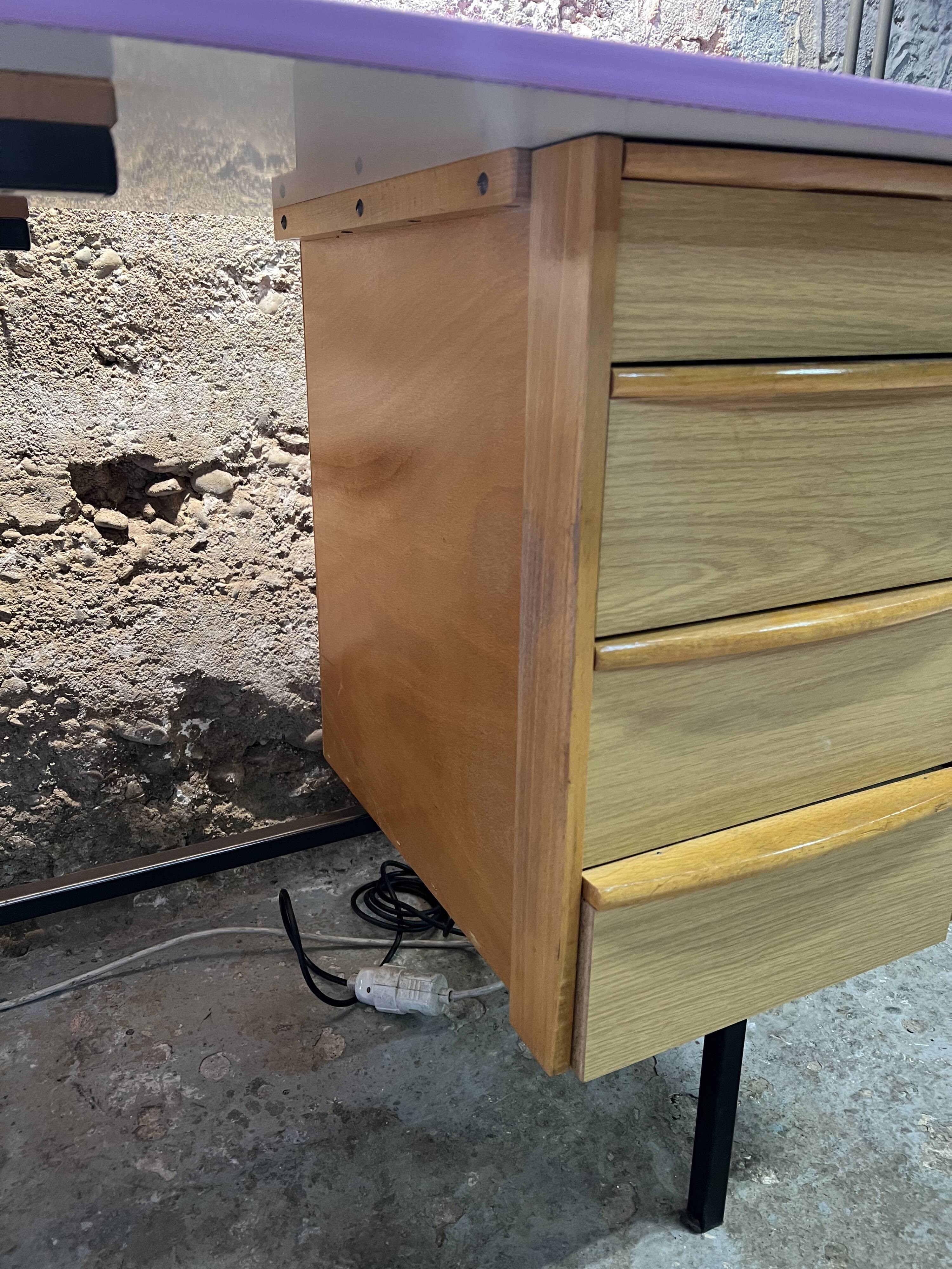 Modernist office in formica