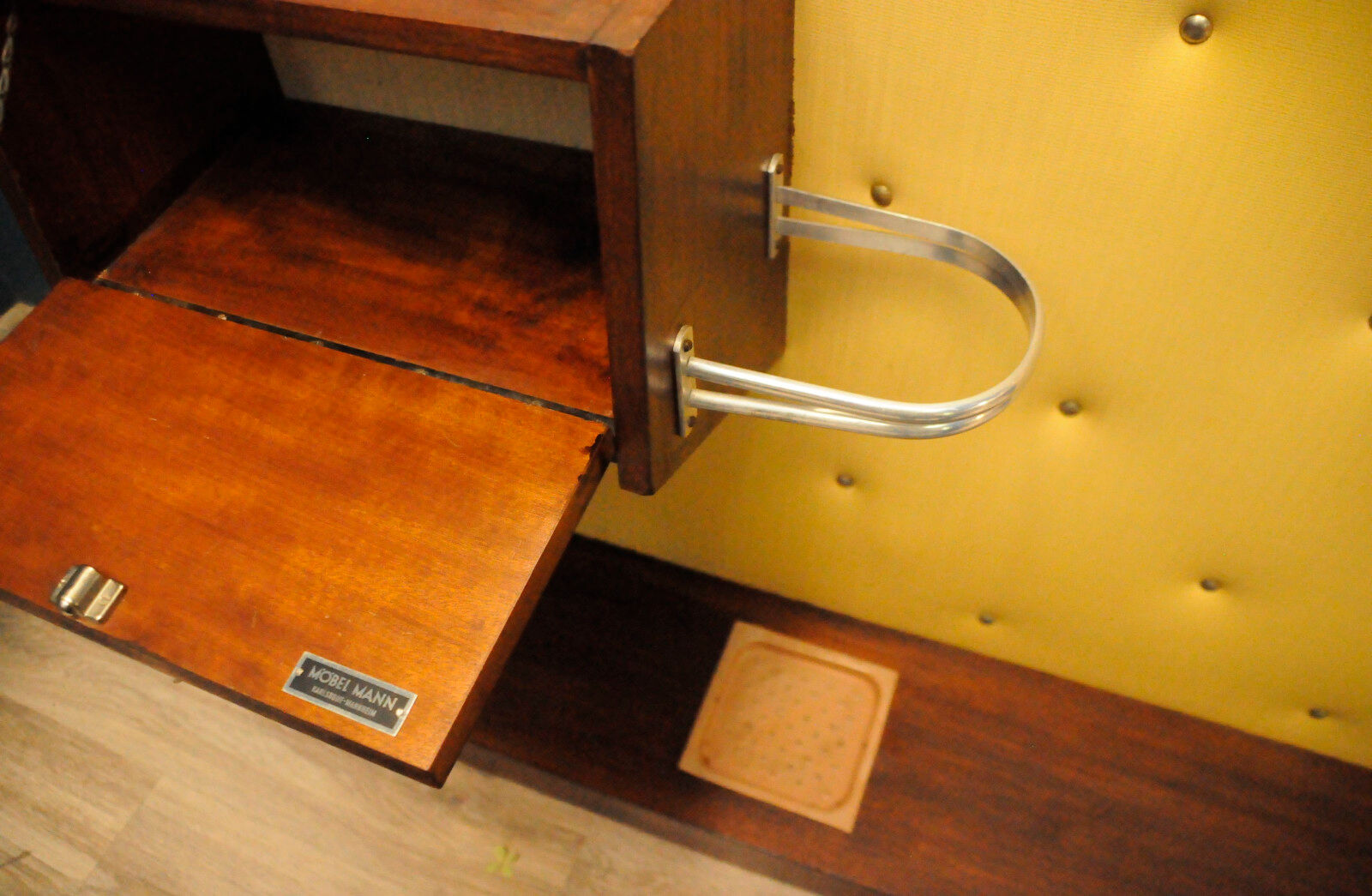 Dressing hanger Mobel Mann Karlsruhe Mannheim