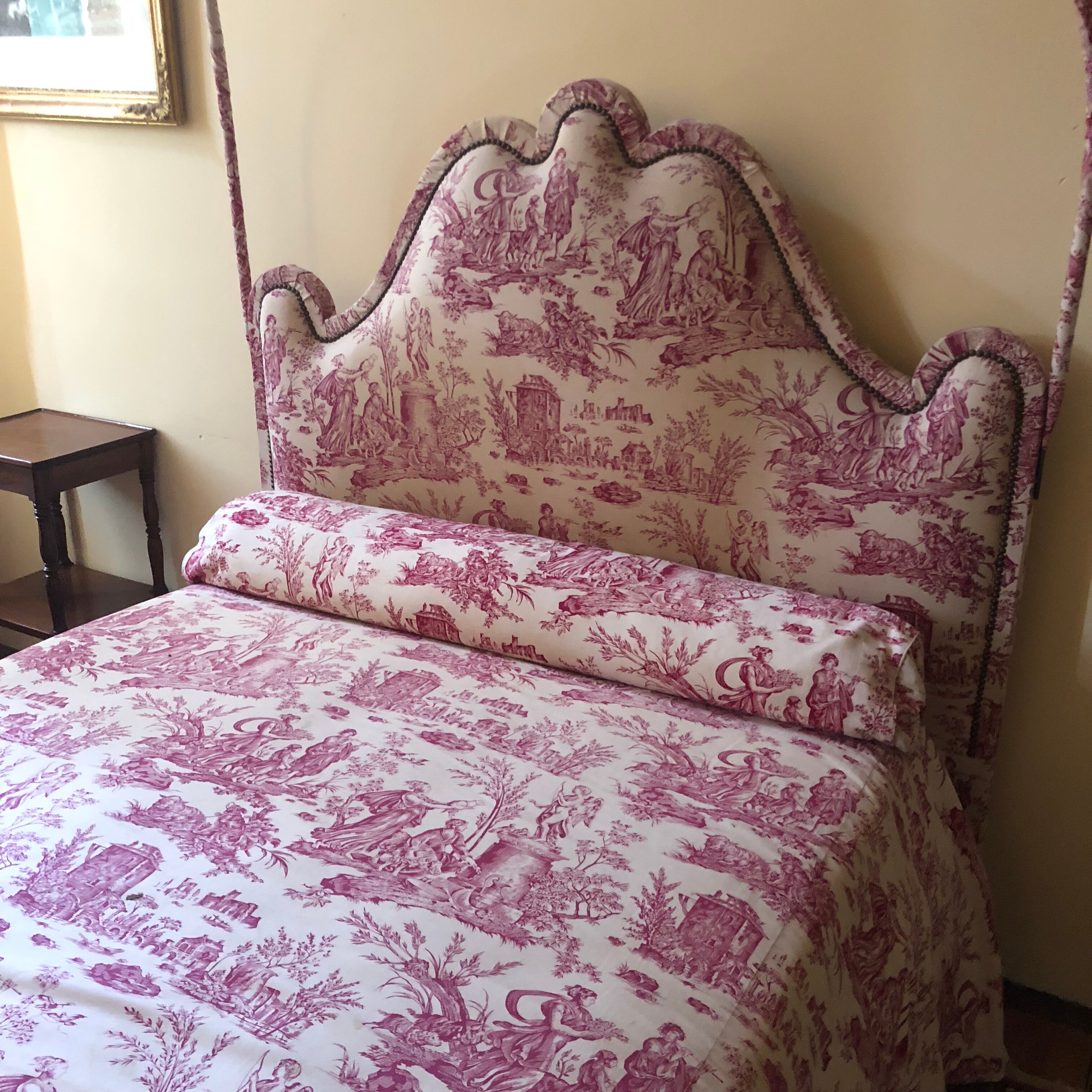Bed in Polish canopy canvas of Jouy Louis XVI style