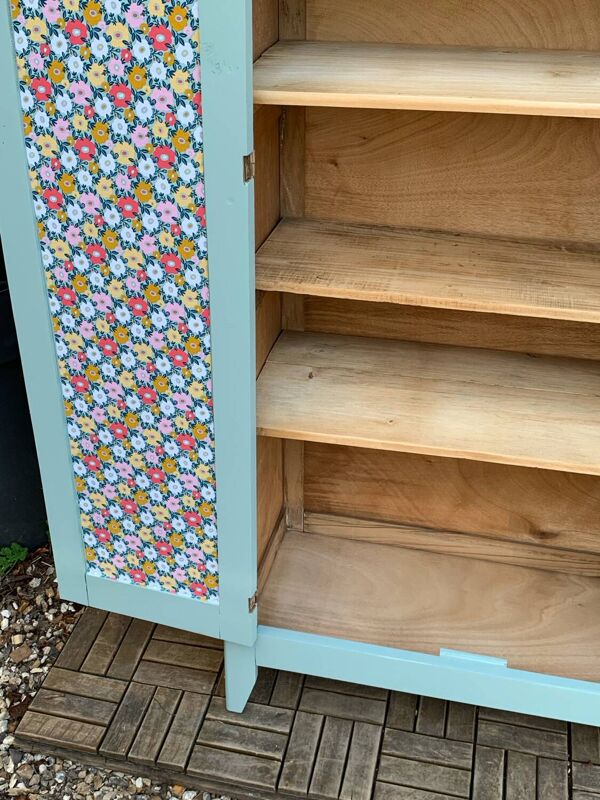 Armoire parisienne vintage bleu vert grisé