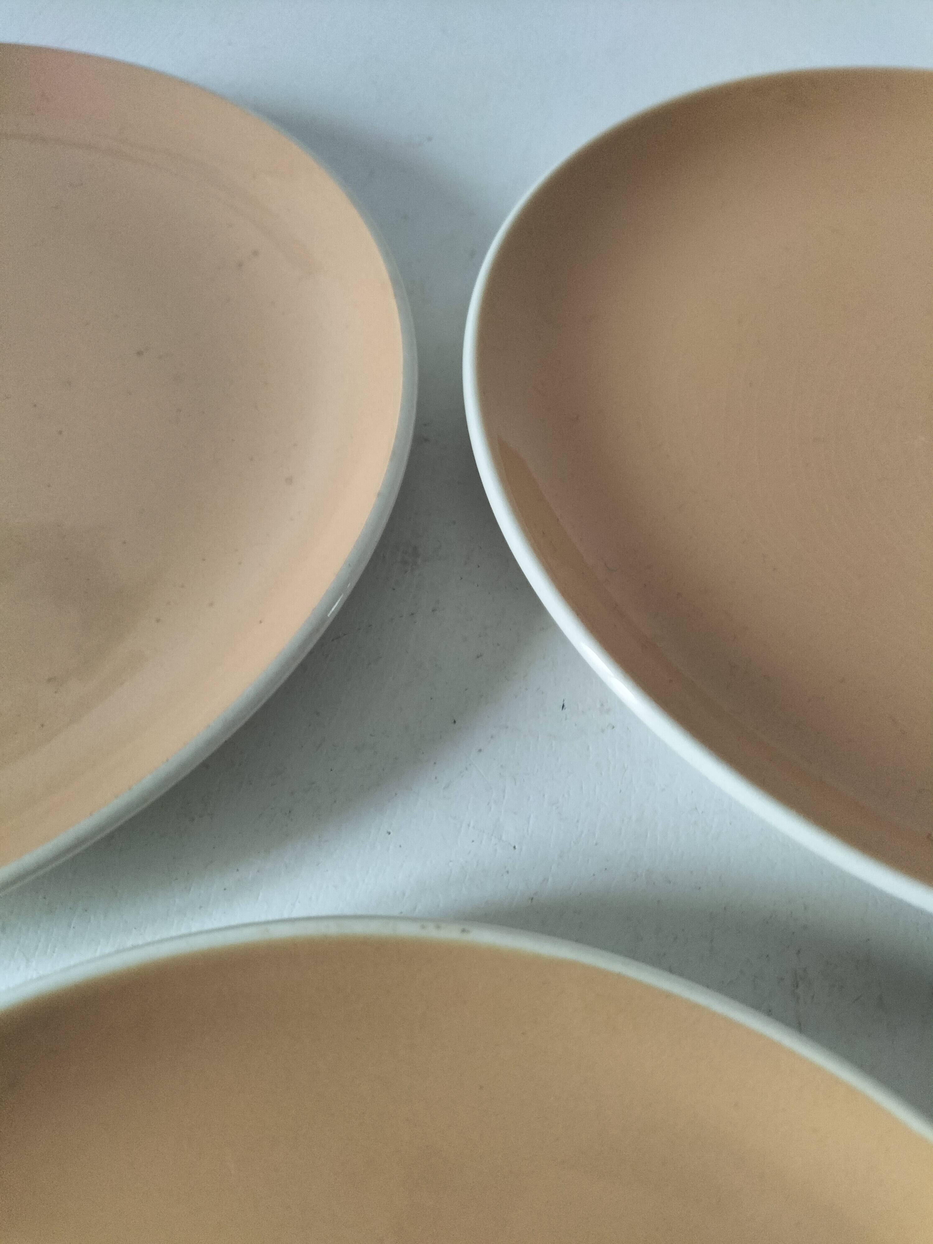 Set of three dessert plates Villeroy & Boch Mettlach powder pink