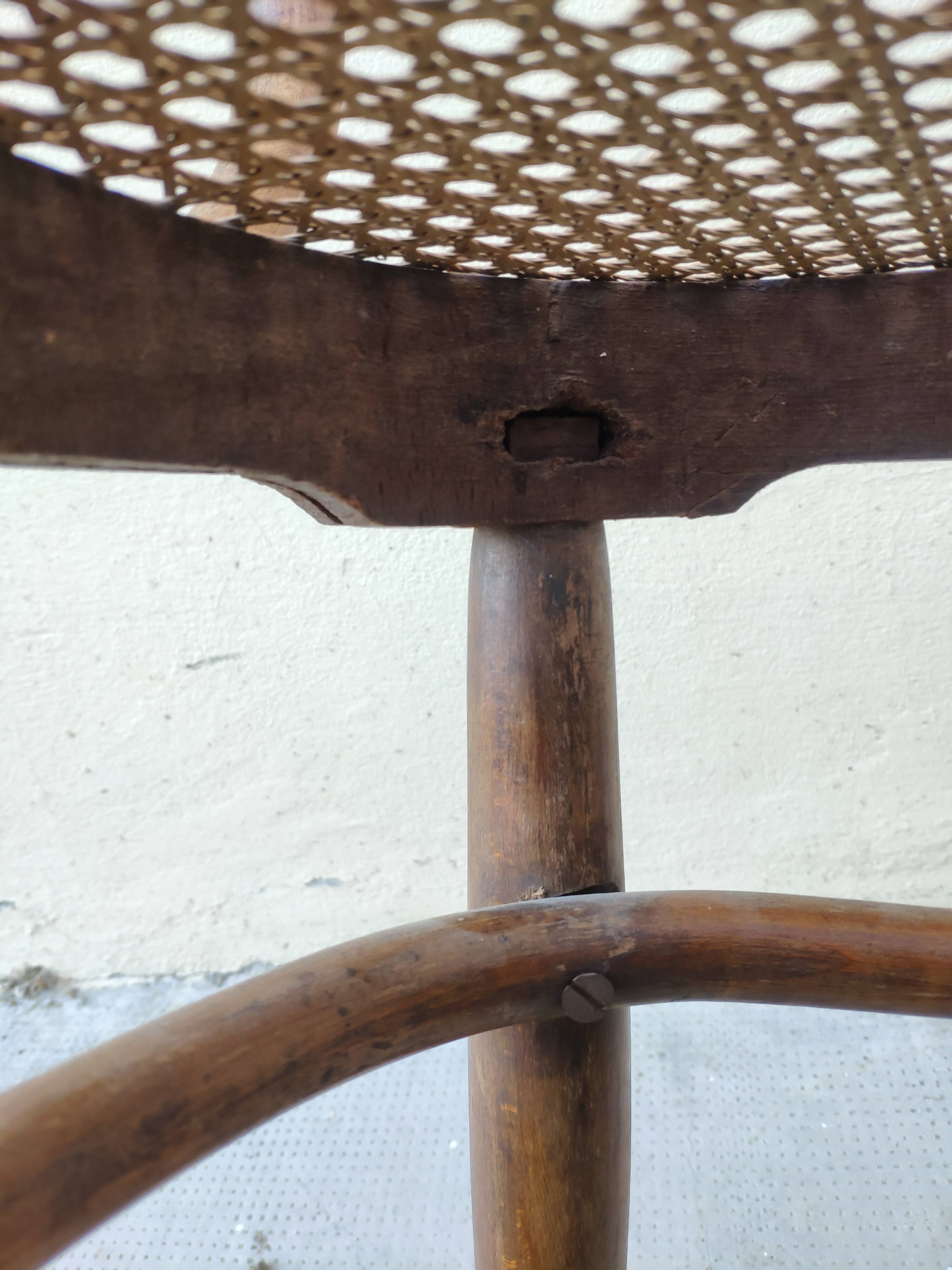 Half armchair Kohn n30 around 1880