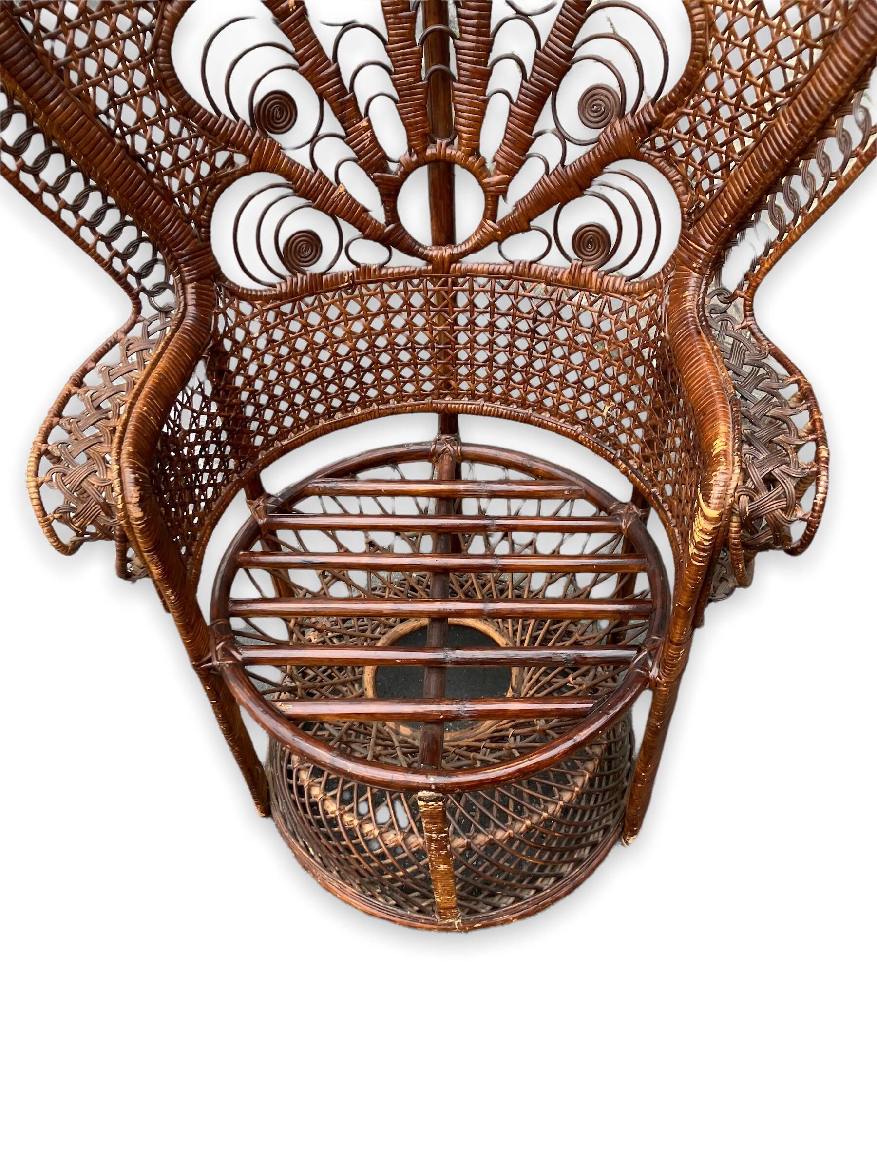 Armchair emmanuelle in rattan model peacock feather