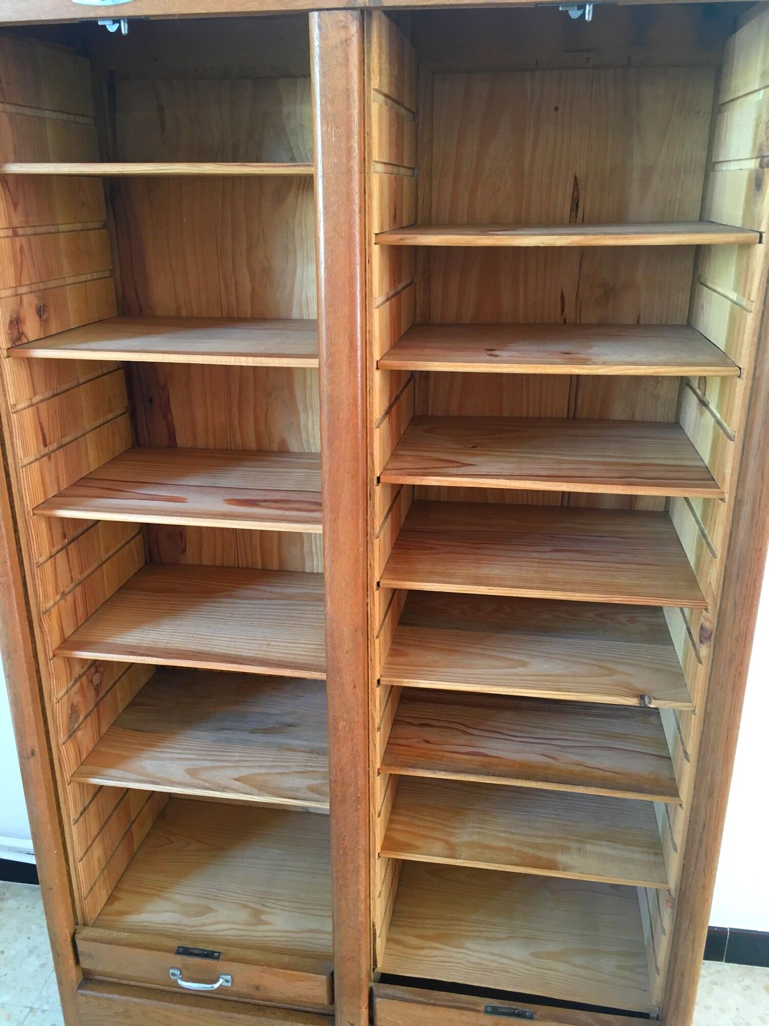 Vintage curtain binder 50s