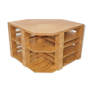 bureau en contreplaqué