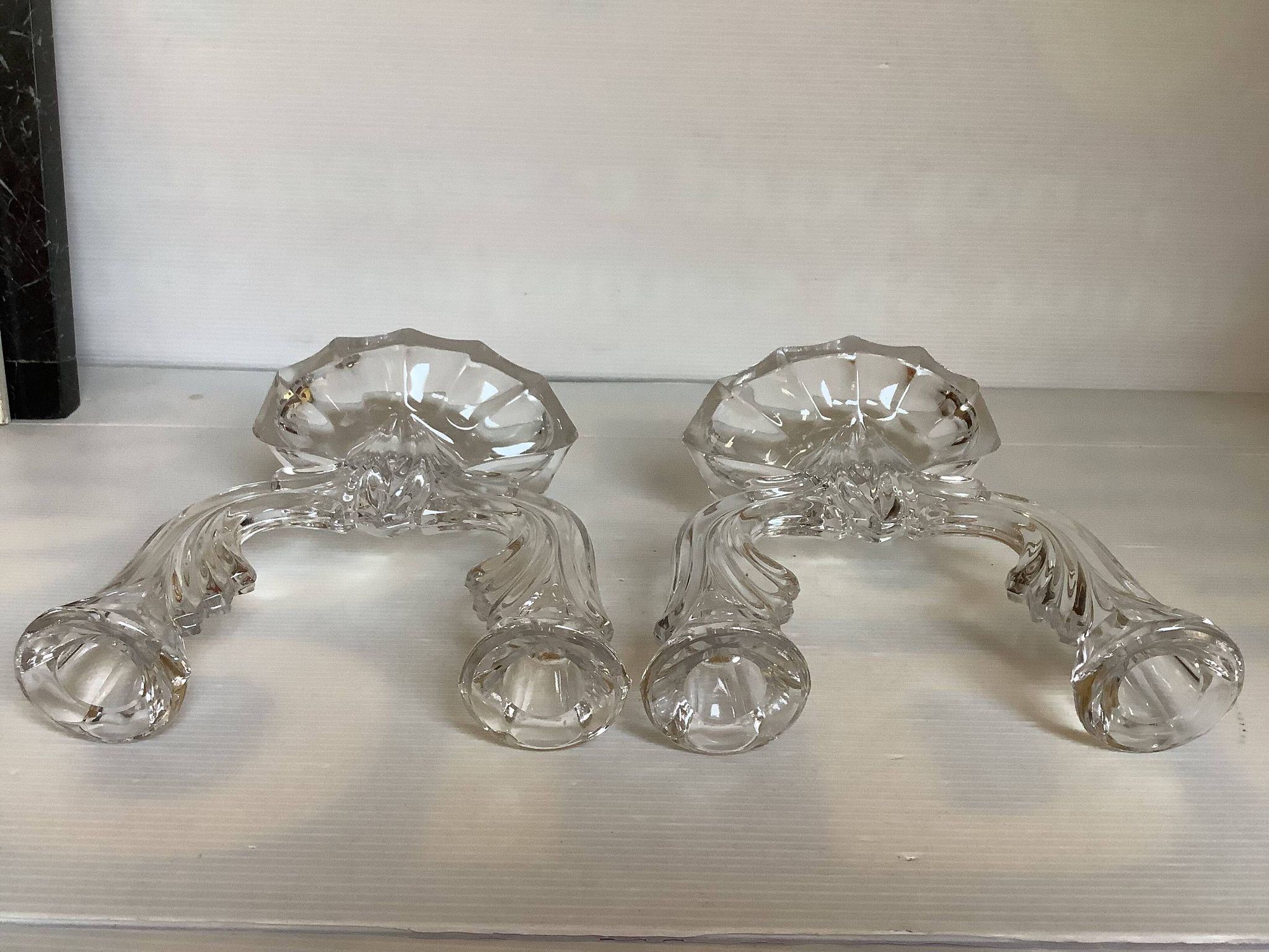 Paire de bougeoirs deux feux art déco