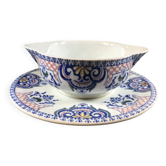 Gravy boat and its frame Gien Royal