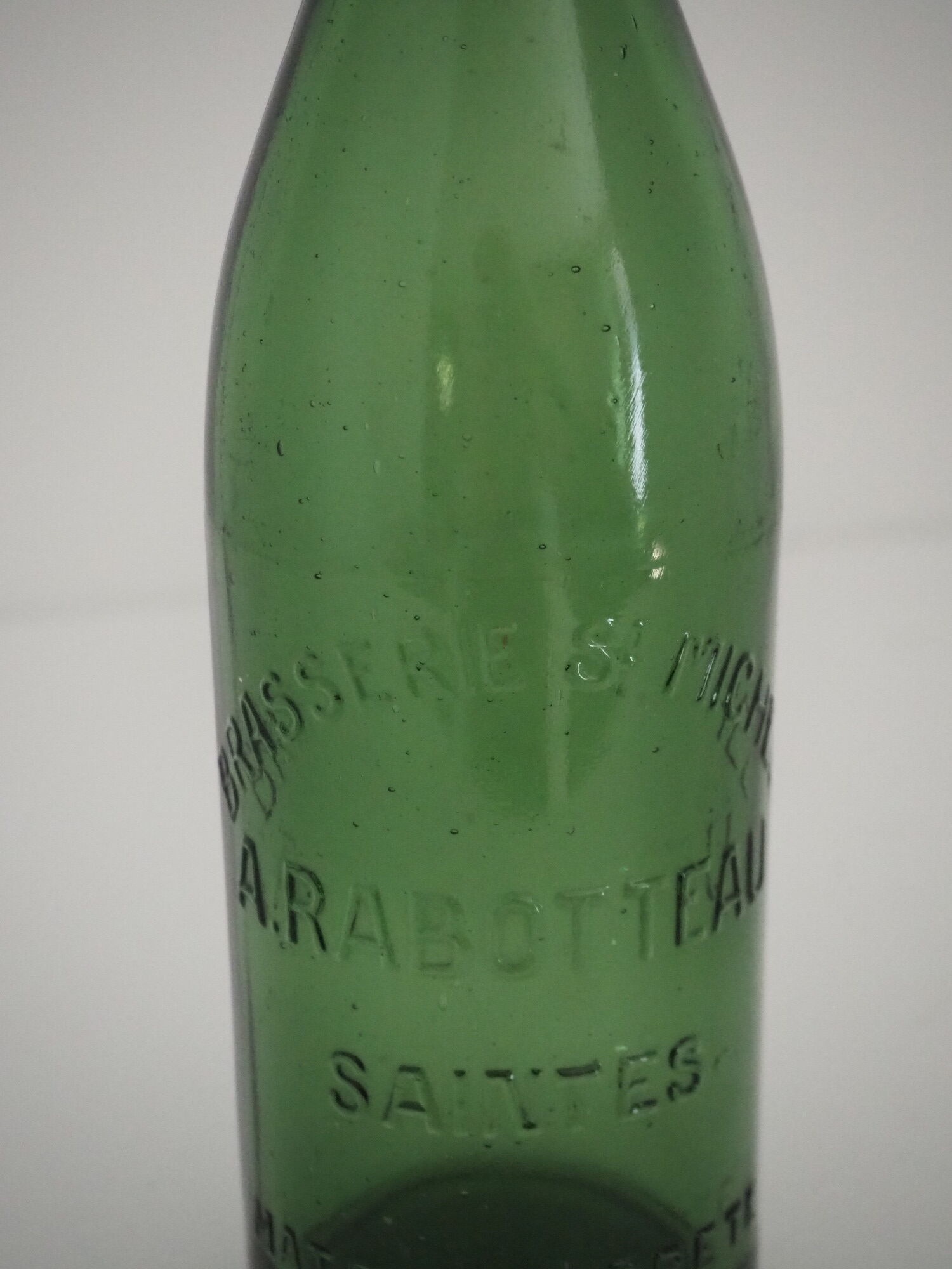 Glass bottle "Brasserie St-Michel - A. Rabotteau - Saintes".