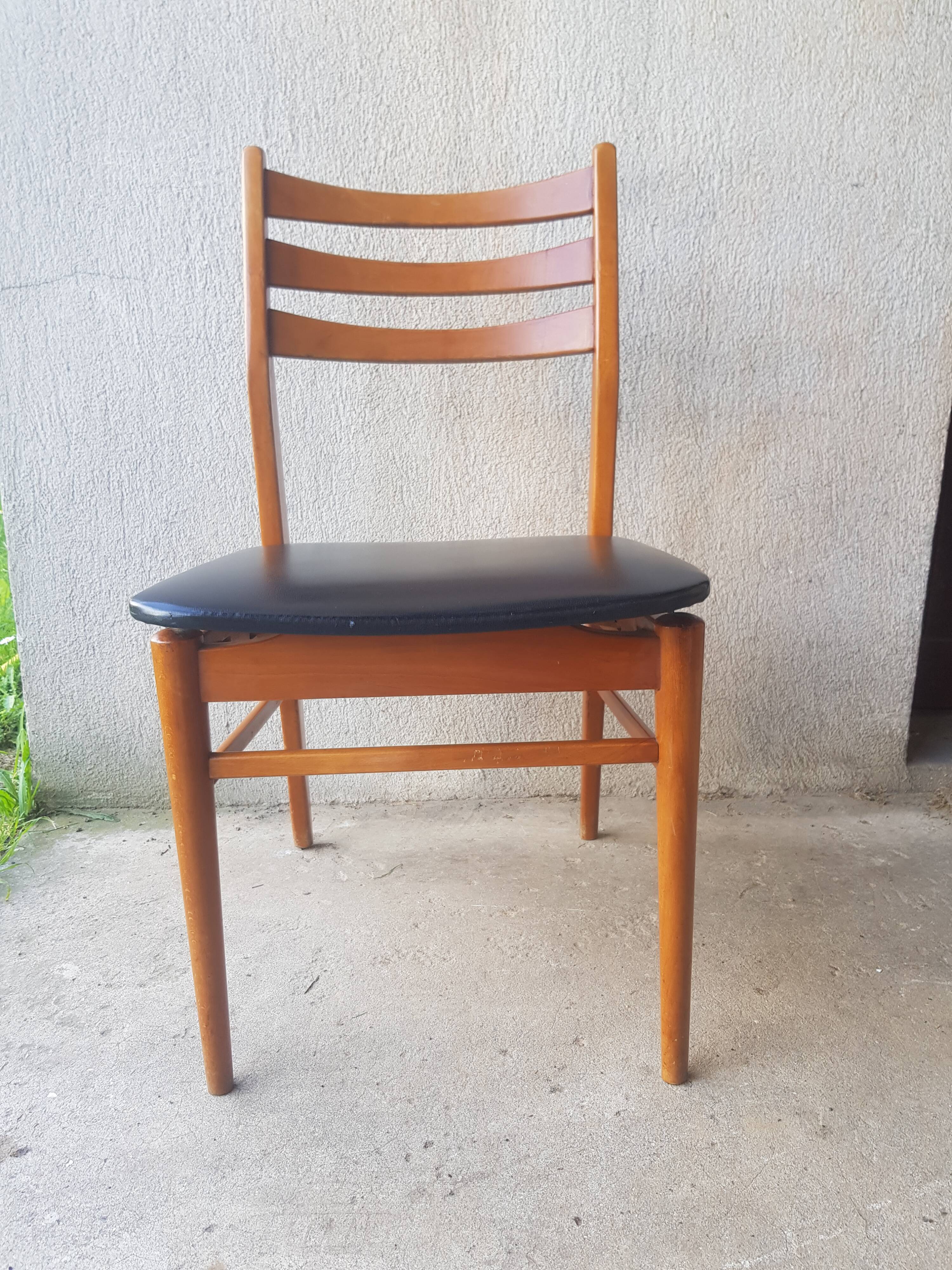 Teak and skai chair